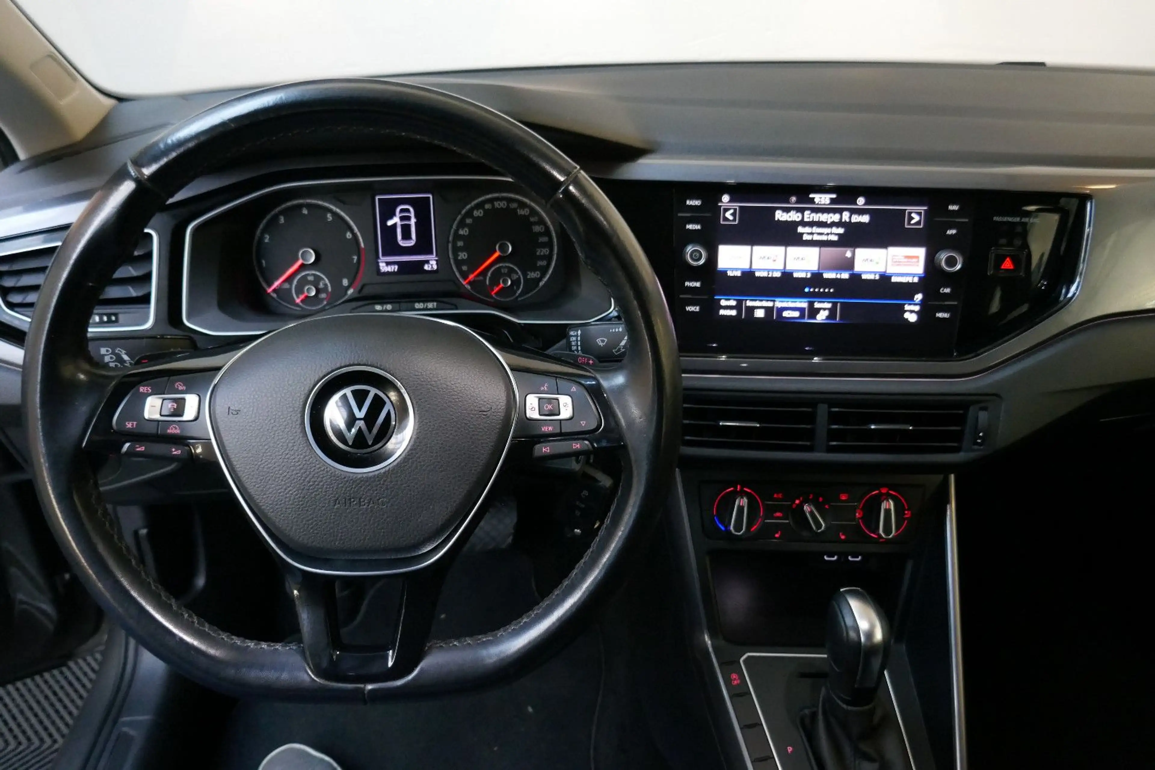 Volkswagen Polo VI Highline *NUR 59tkm*2.Hd.*AUTOMATIK* — photo 9