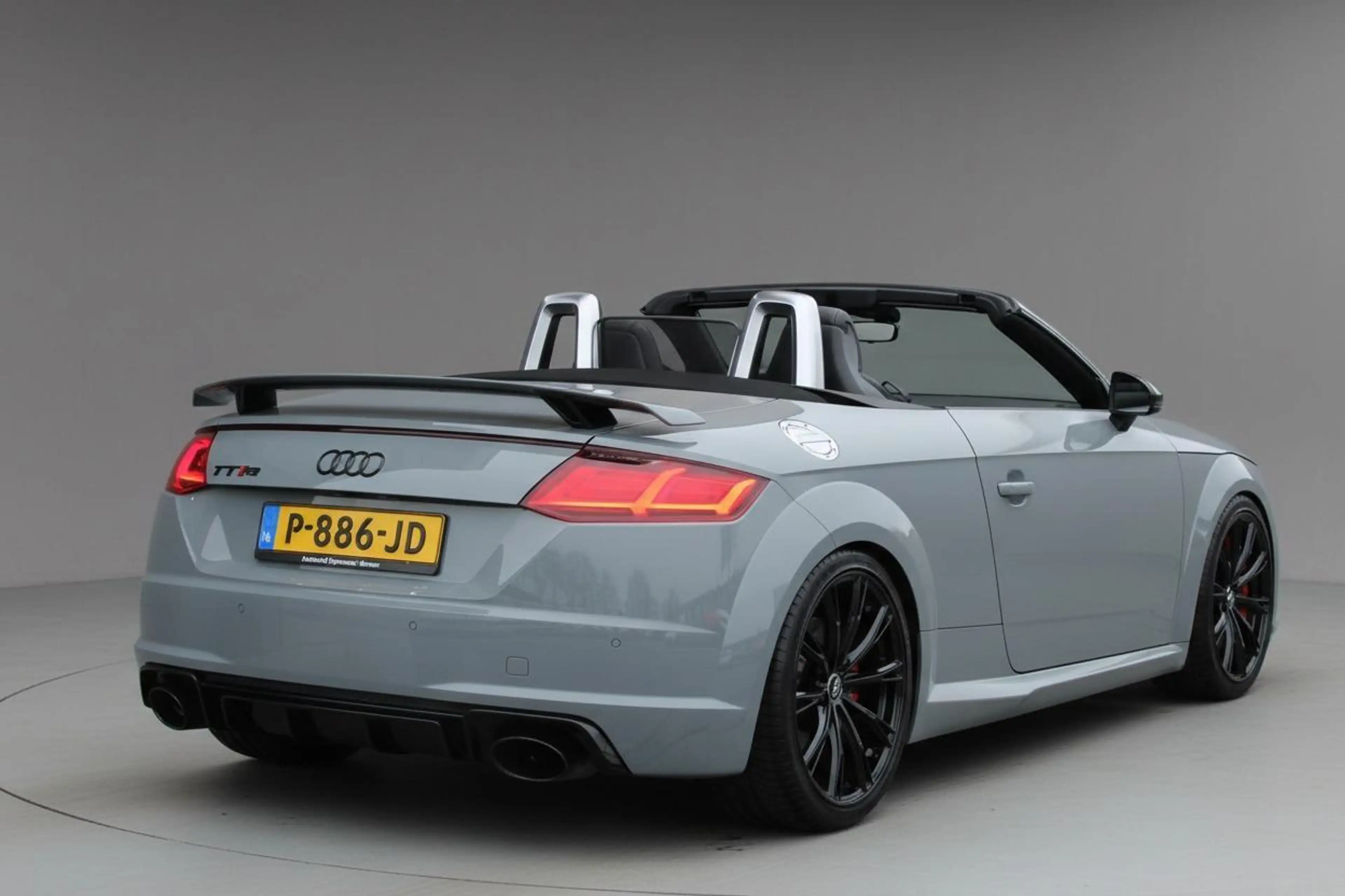 Audi TT RS Roadster TT quattro — photo 8