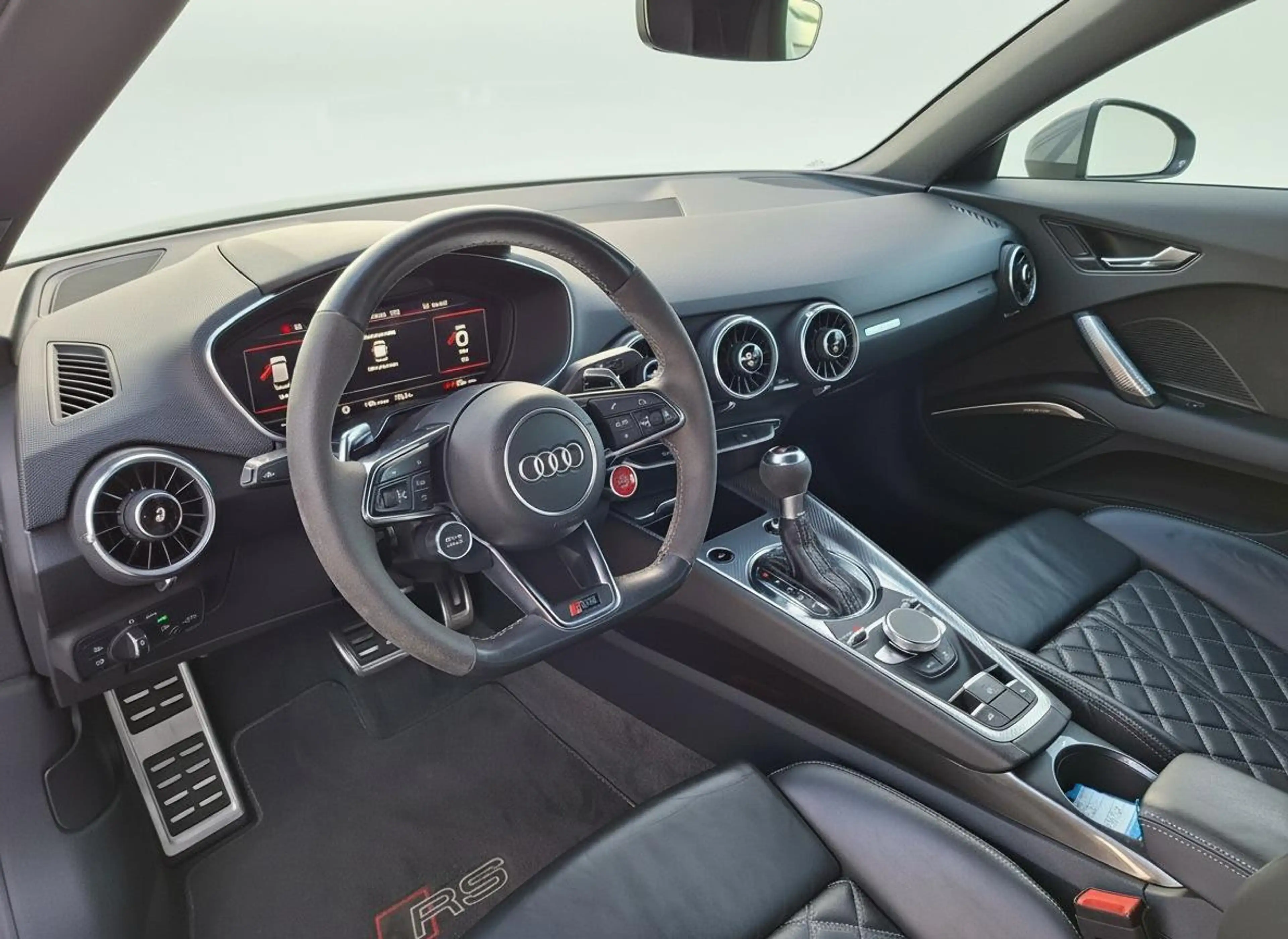 Audi TT RS Roadster TT quattro — photo 14