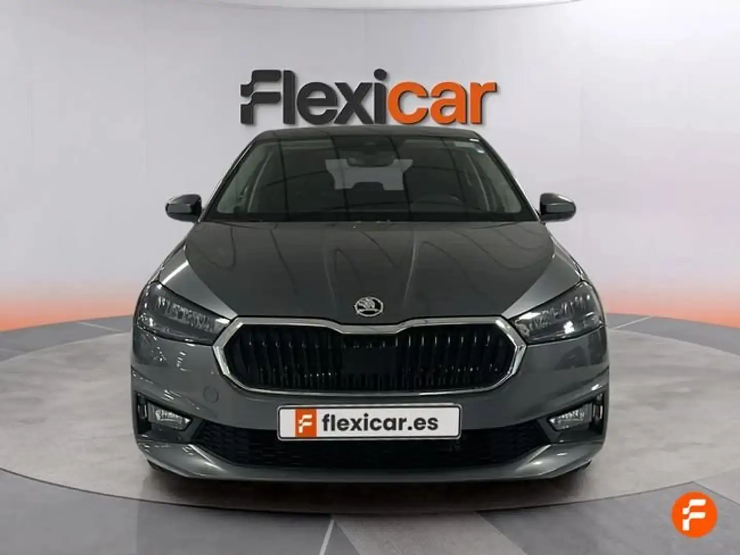 Skoda Fabia 1.0 TSI Plus 70kW Gris - 2