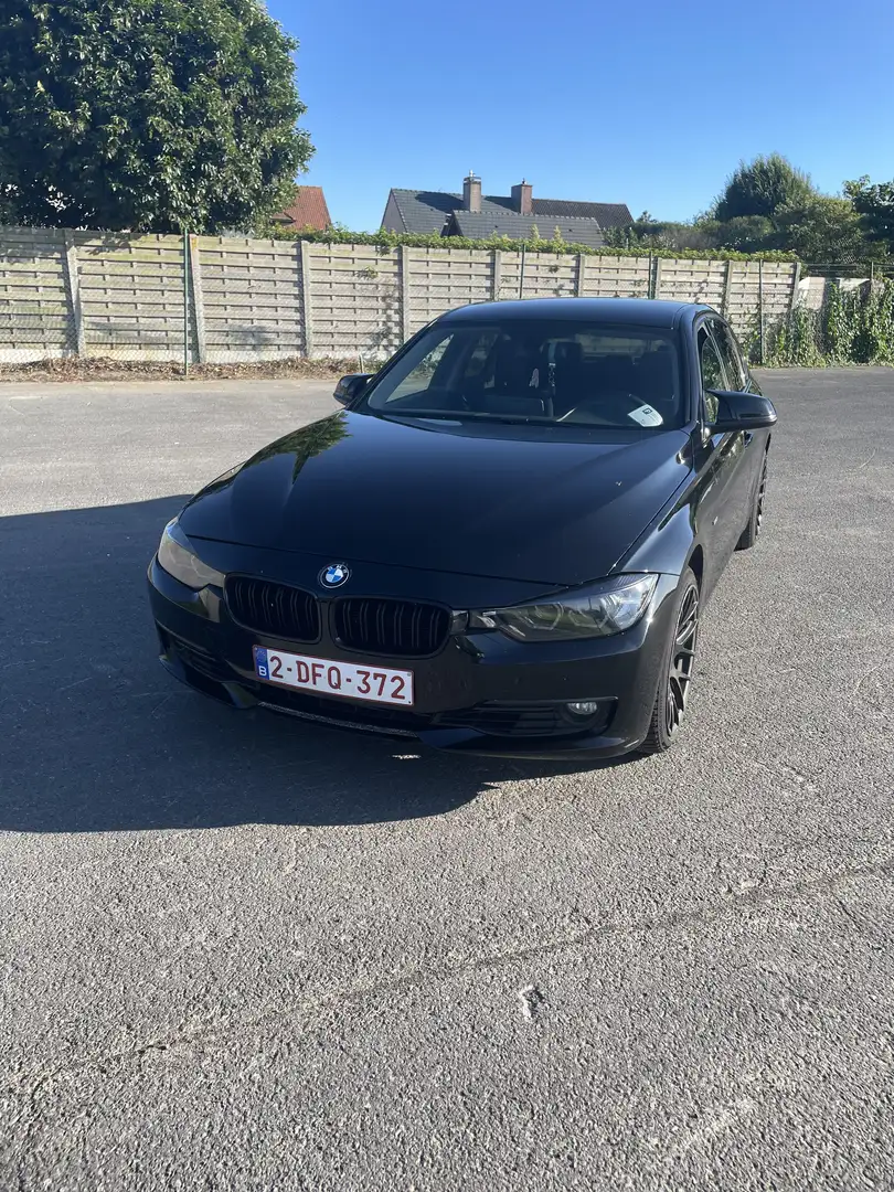 BMW 320 320i Luxury Line - 1