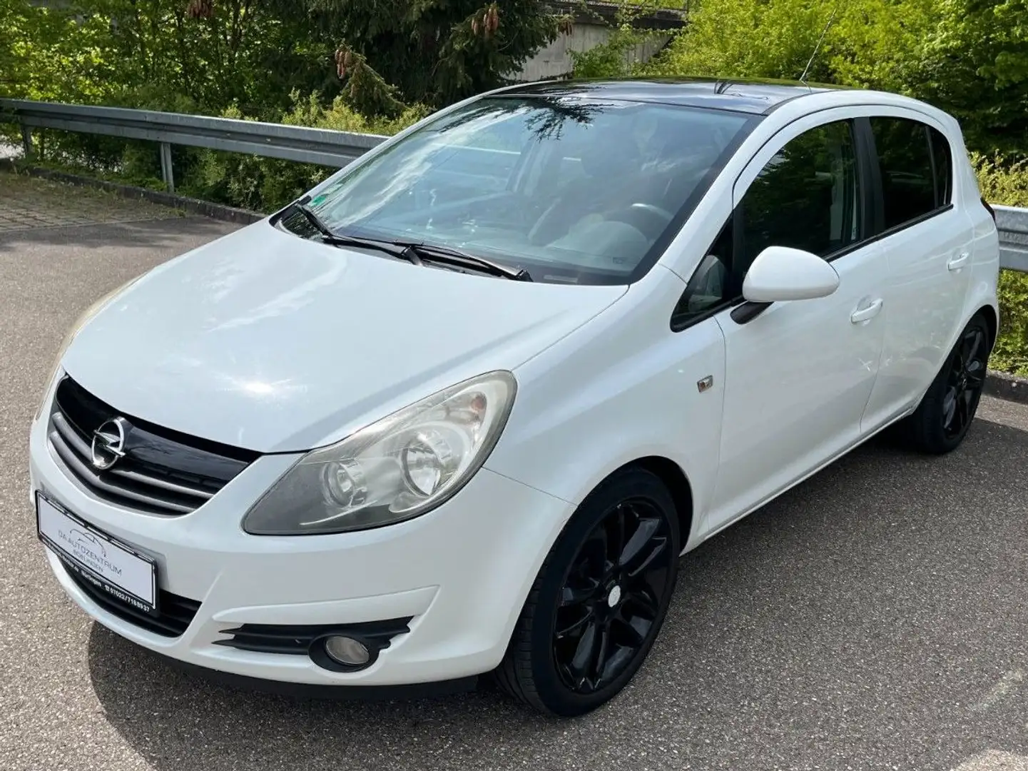 Opel Corsa D Color Edition  8-FACH/EURO5/KLIMA/TÜV Weiß - 1