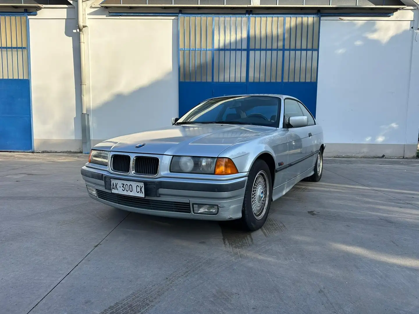 BMW 320 320i Coupe c/2airbag cat. Argent - 1