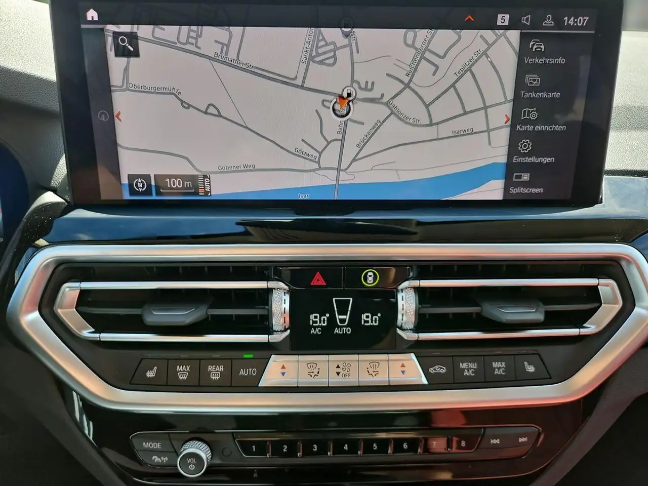 BMW X3 xDrive 20i/Leder/HUD/Laser/DAB/Standheizung, миниатюра 17