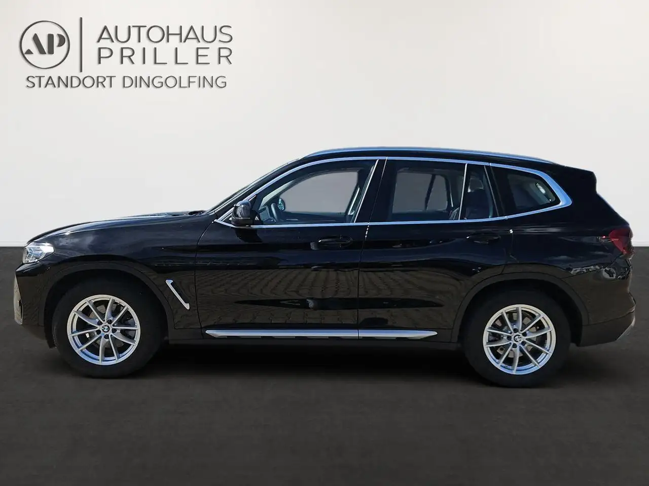 BMW X3 xDrive 20i/Leder/HUD/Laser/DAB/Standheizung, миниатюра 9