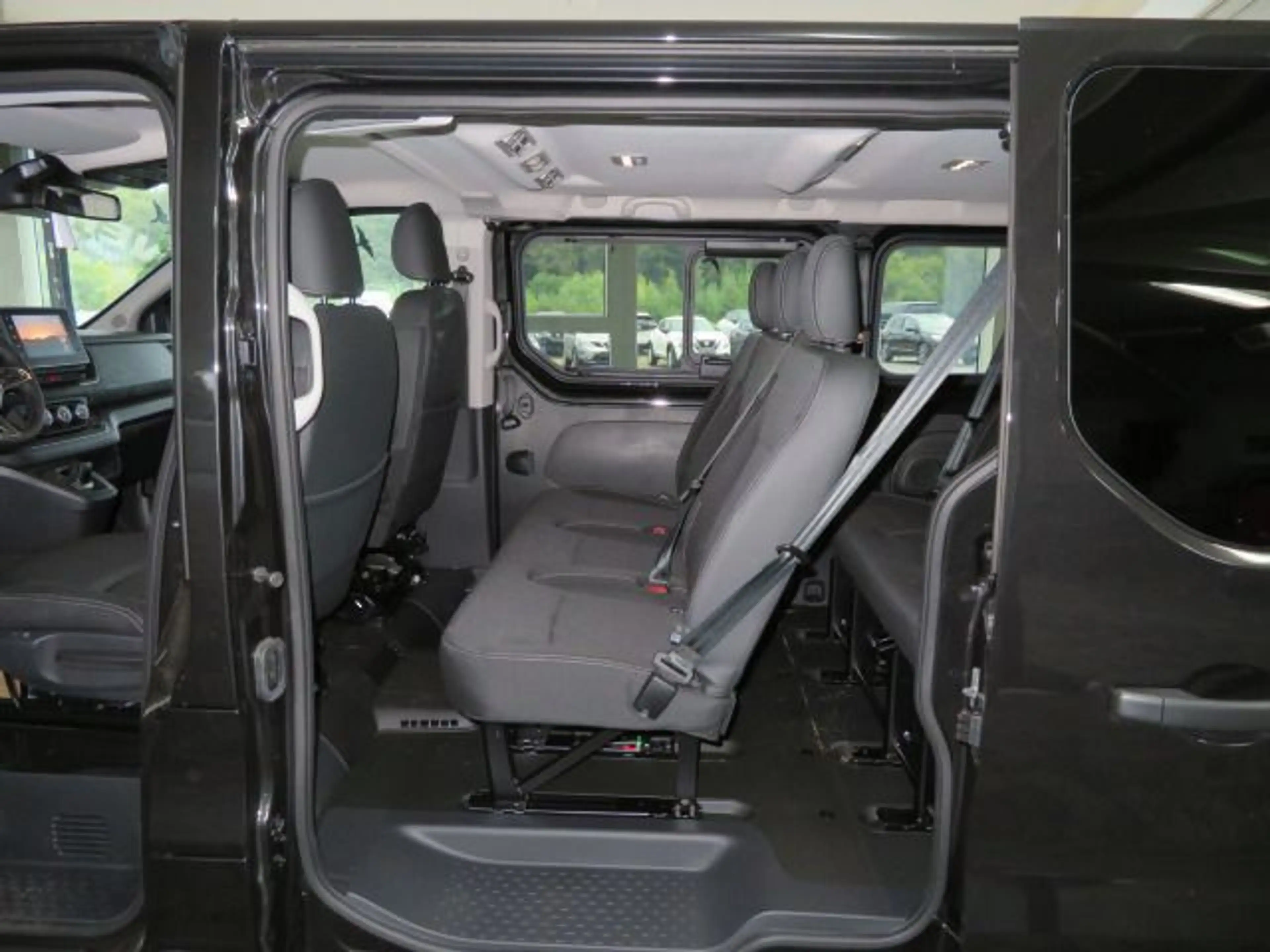 Nissan Primastar Kombi L1H1 2,8t Tekna,Designe,Winter — photo 11