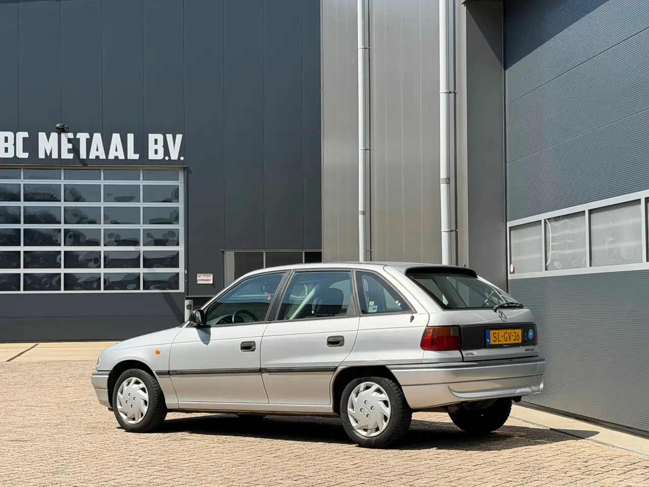 Opel Astra 1.6i Edition bj.1998 Autom|5 Drs|Nap., foto 3