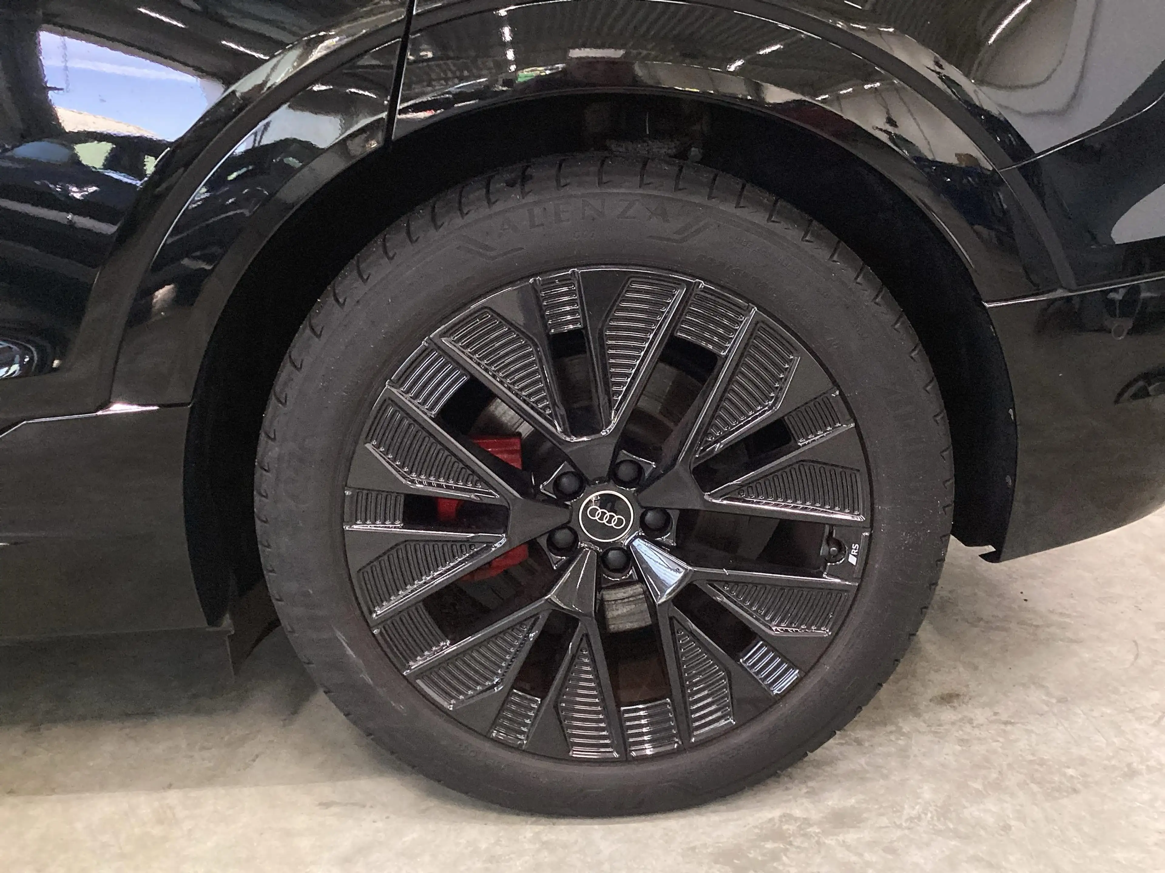 Audi Q8 Sportback e-tron S line 55 Pano AHK B&O Matrix — photo 6