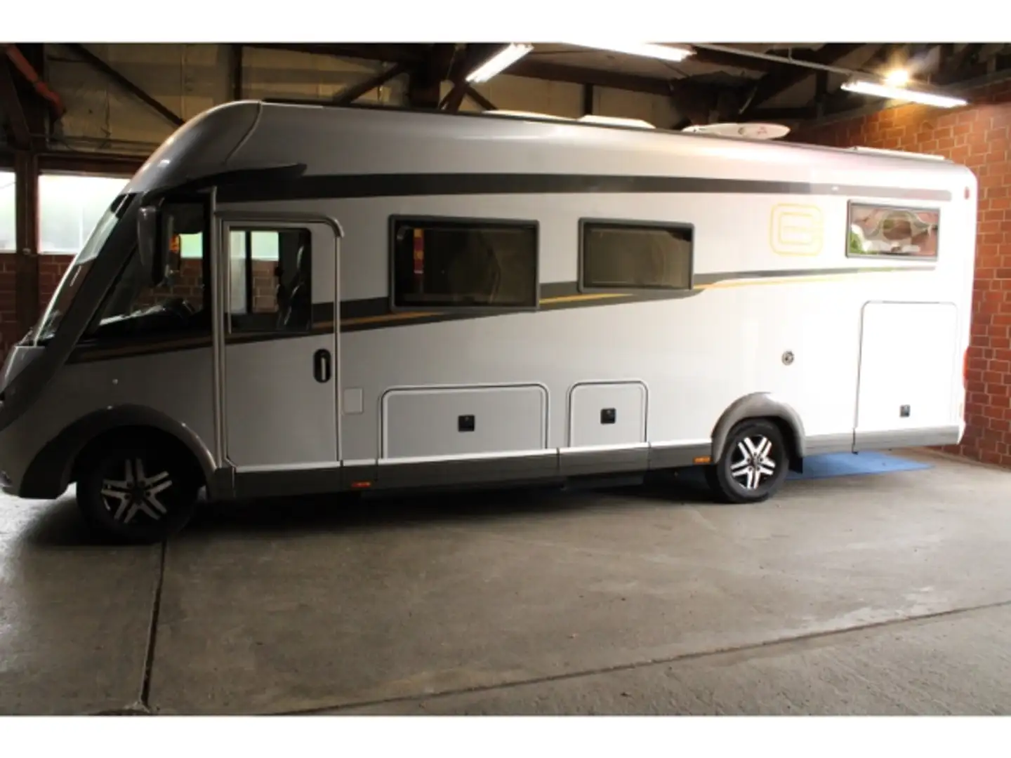 Carthago chic e line 51 2 x Klima Solar Silber - 2