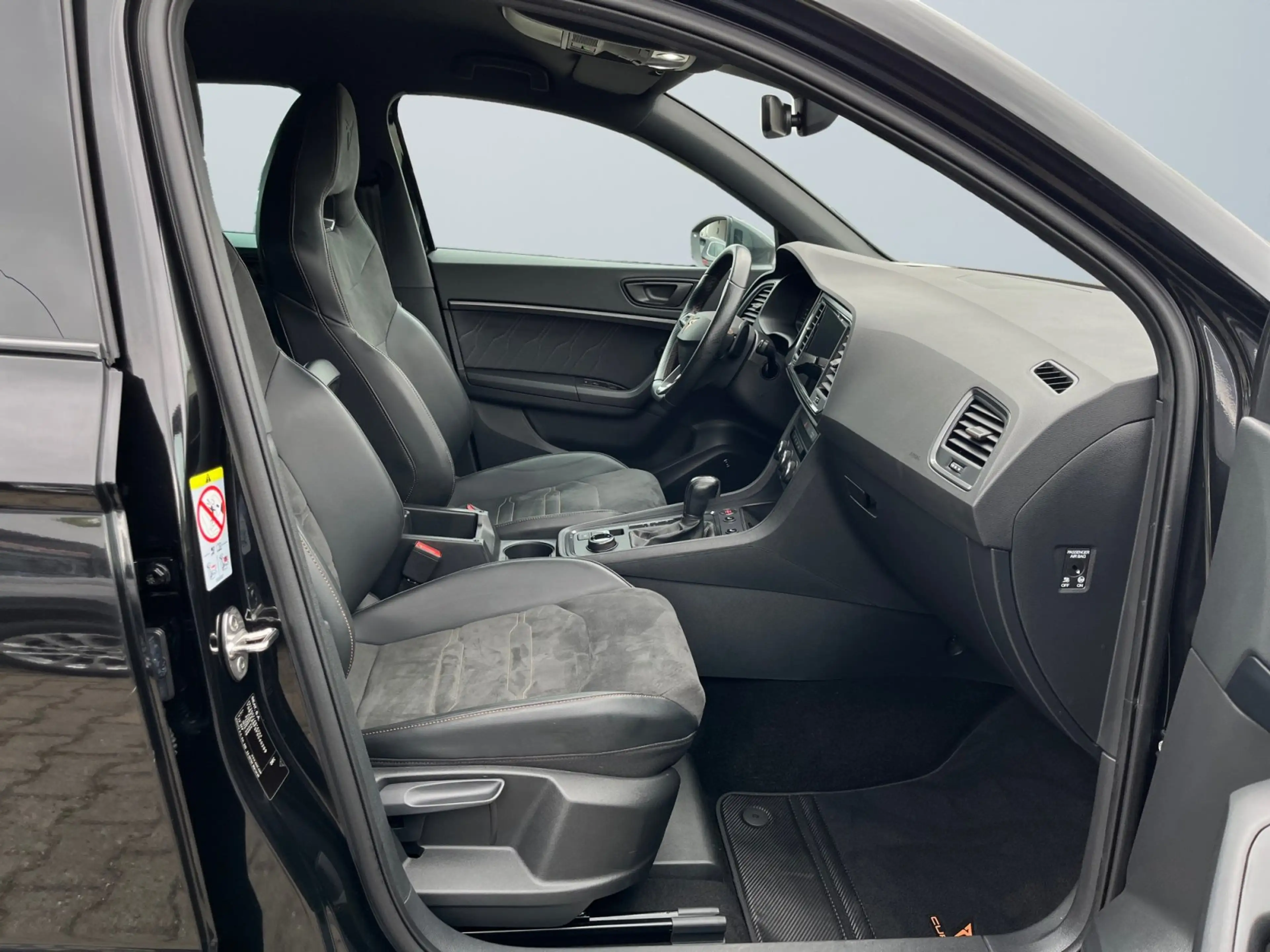 CUPRA Ateca 2.0 TSI 4Drive DSG Beats Soundsystem — photo 10