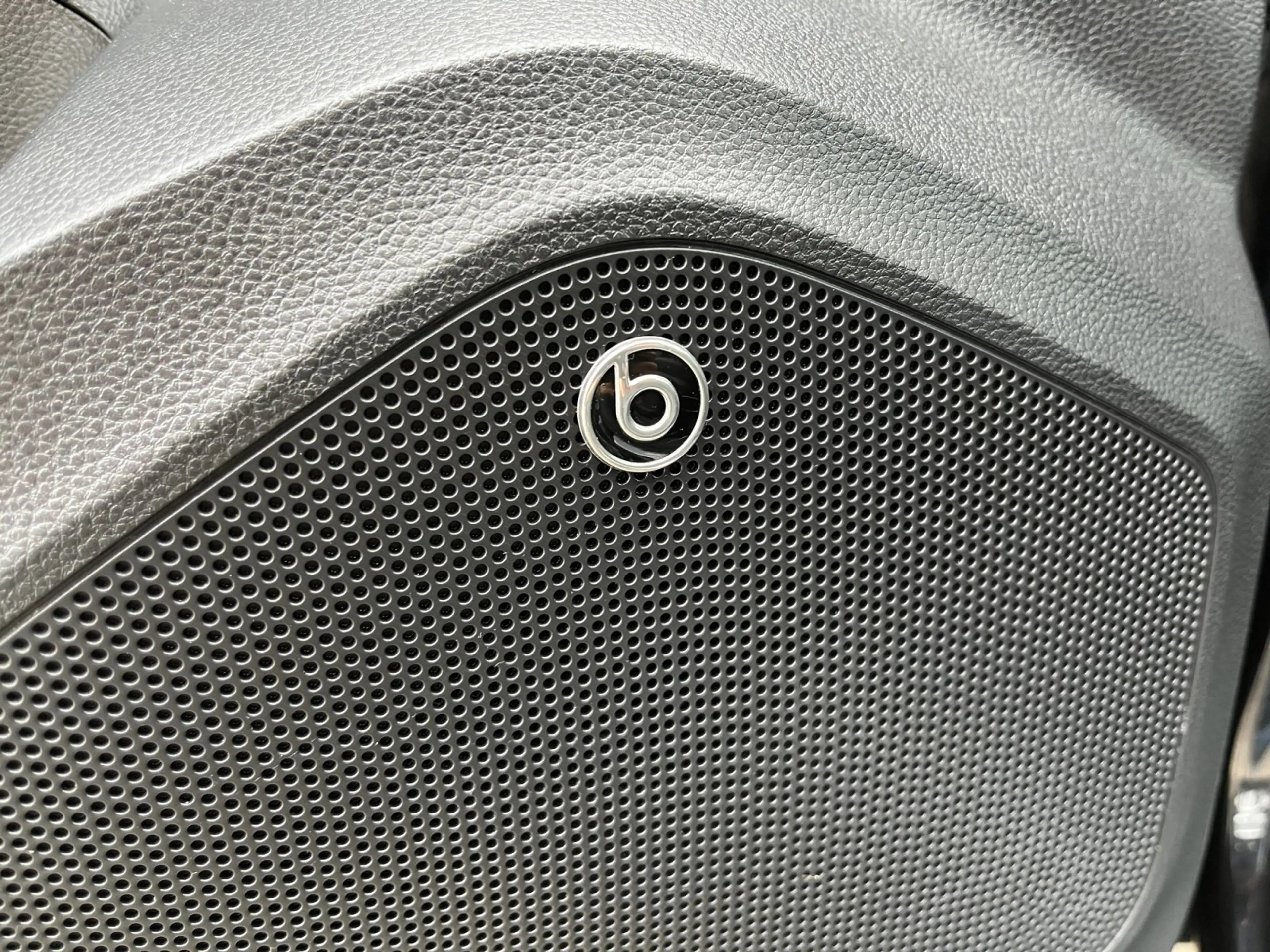 CUPRA Ateca 2.0 TSI 4Drive DSG Beats Soundsystem — photo 12
