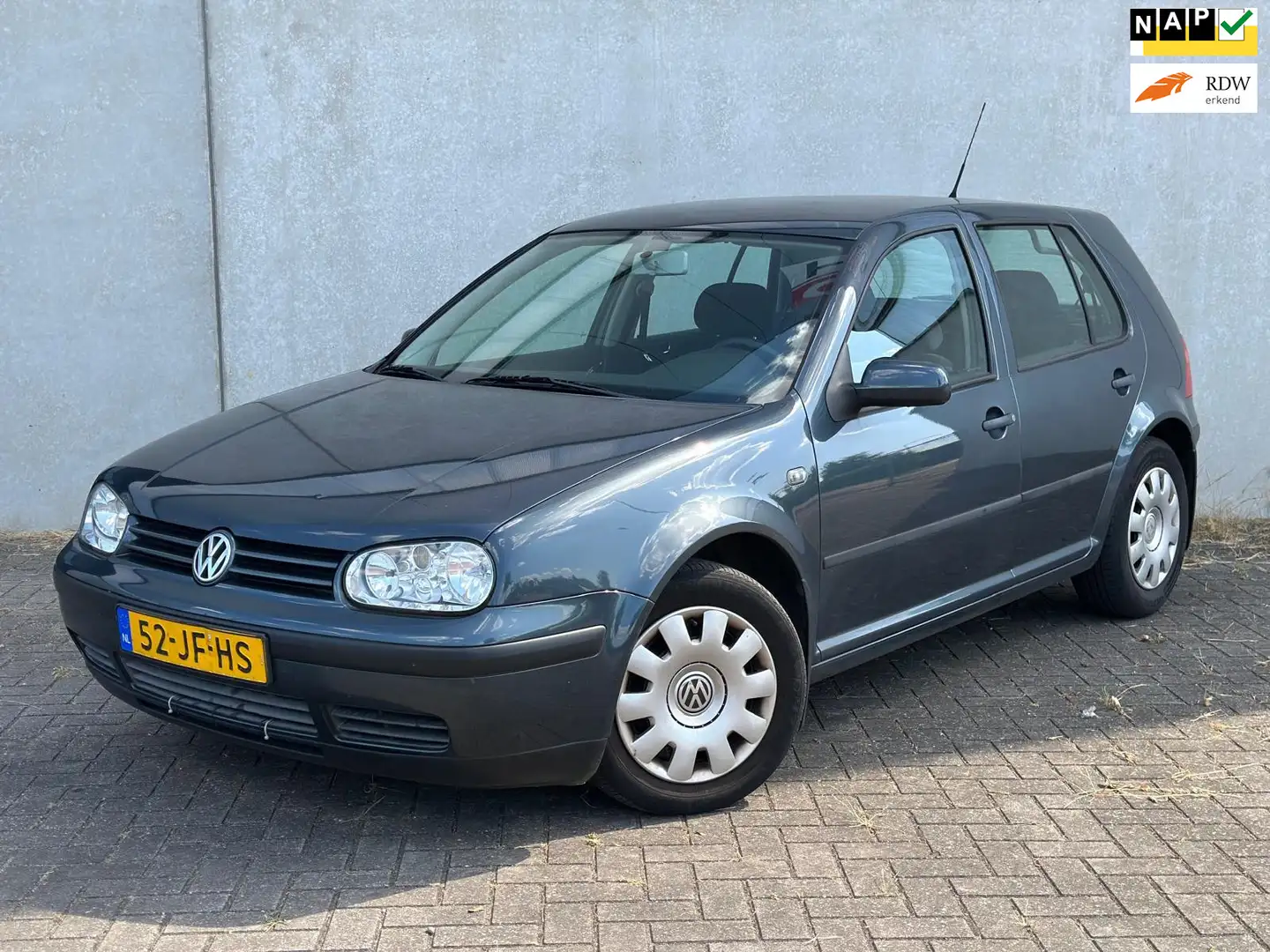 Volkswagen Golf 1.6-16V NAP Airco 5-drs Cruise D-riem vv Blauw - 1