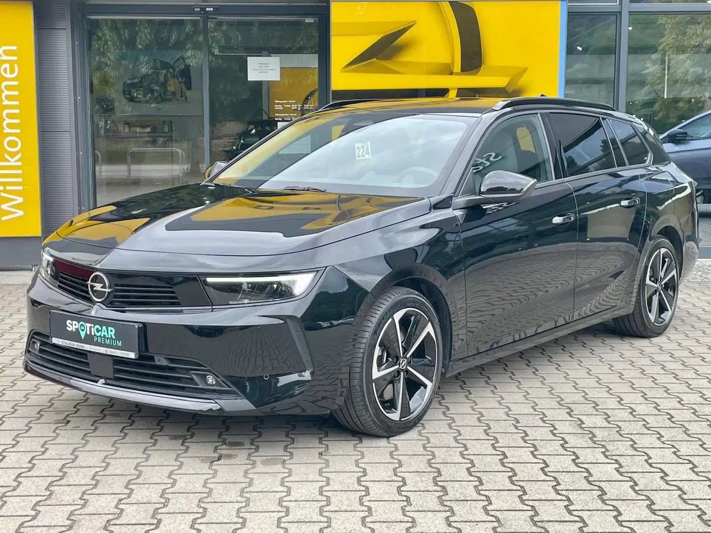 Opel Astra L ST Elegance PHEV AT 180°KAMERA*NAVIGATION*ACC Schwarz - 2