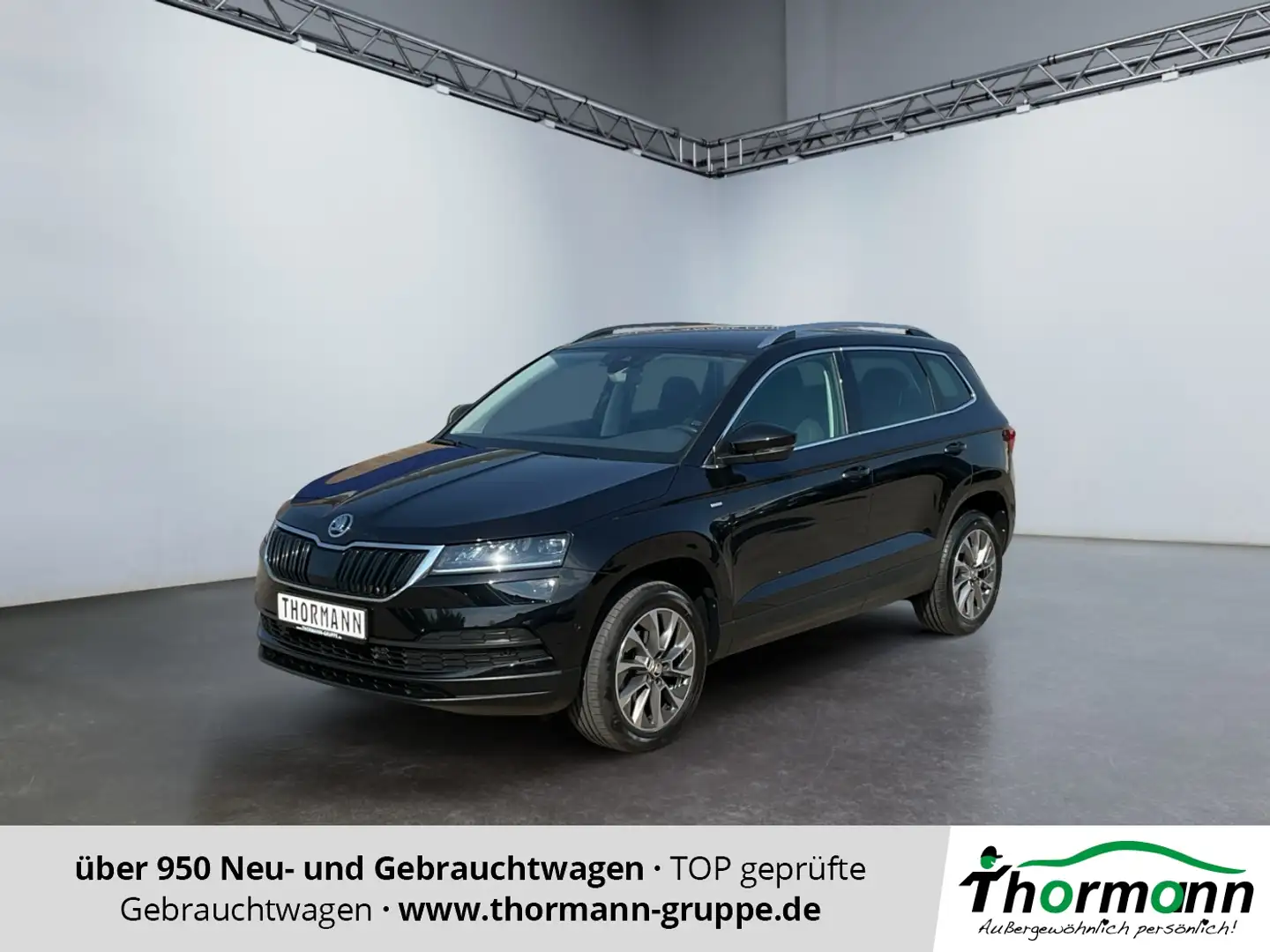 Skoda Karoq Clever 1.5 TSI ACT ACC 4xSHZ SpurH AHK LM Schwarz - 1