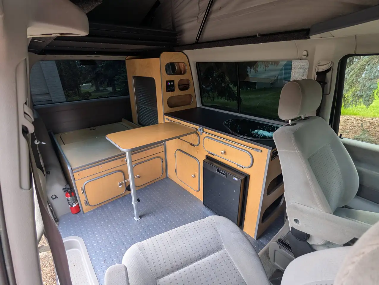 Volkswagen Eurovan снимка Volkswagen Eurovan