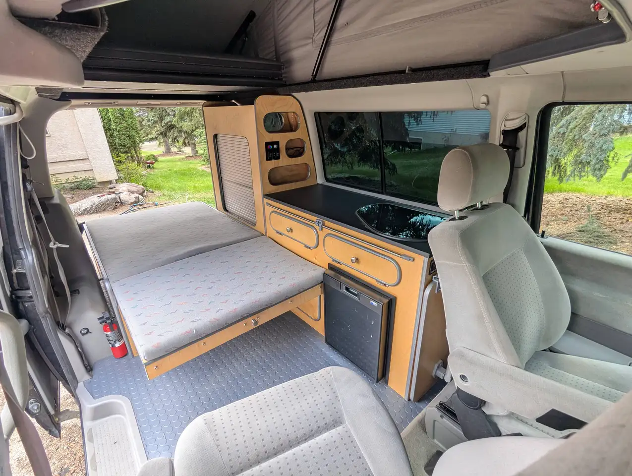 Volkswagen Eurovan снимка Volkswagen Eurovan