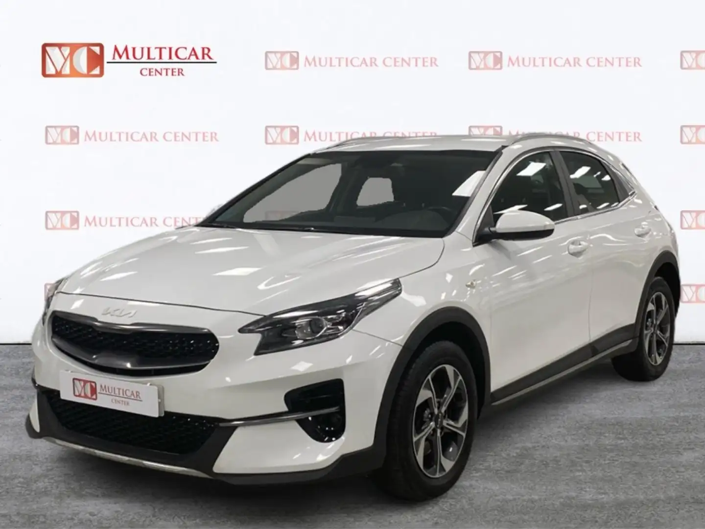 Kia XCeed 1.5 MHEV 118KW DRIVE 5P Blanco - 1