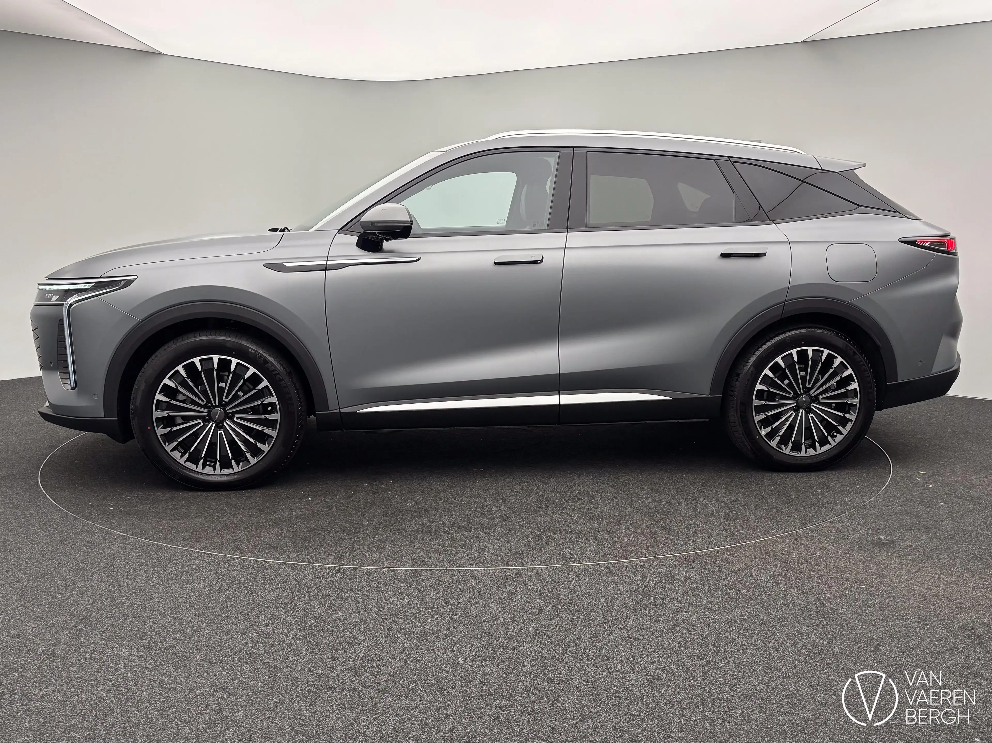 Omoda 9 OMODA 9 SHS Premium — photo 6