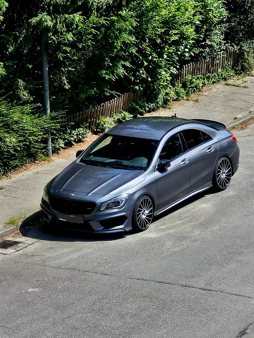 Mercedes-Benz CLA 250 CLA 250  AMG Line/ Optik CLA45 AMG Gris - 1