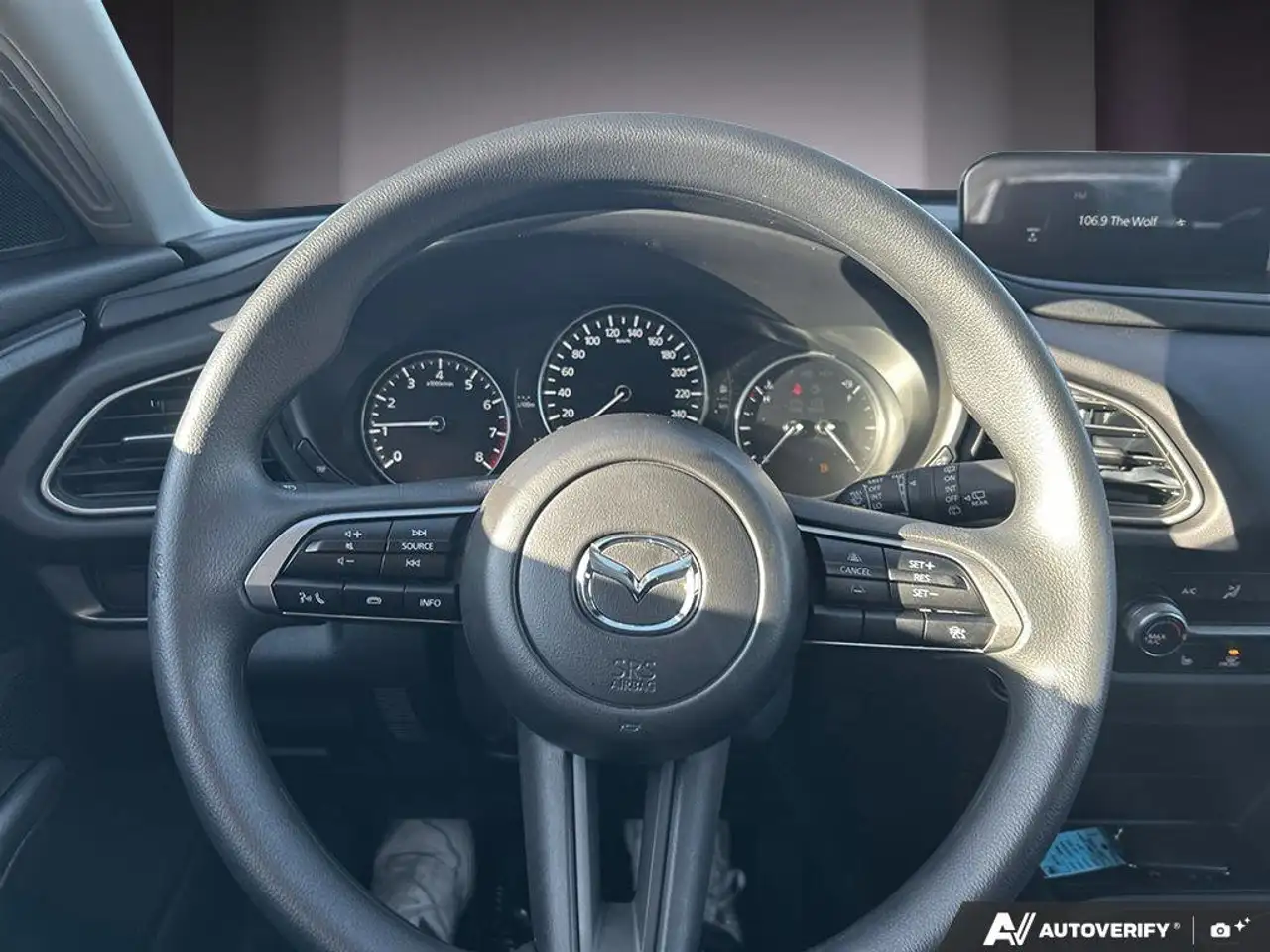Mazda CX-30 снимка Mazda CX-30