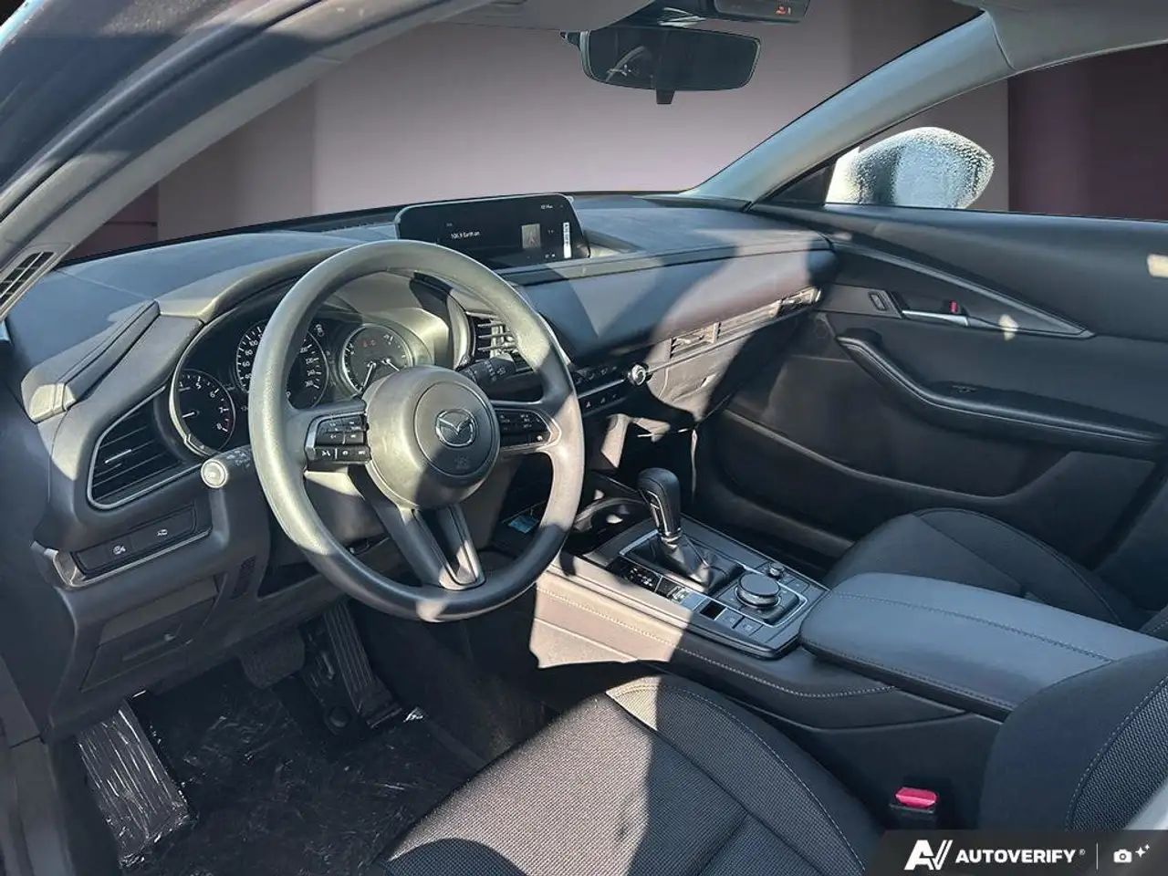 Mazda CX-30 снимка Mazda CX-30