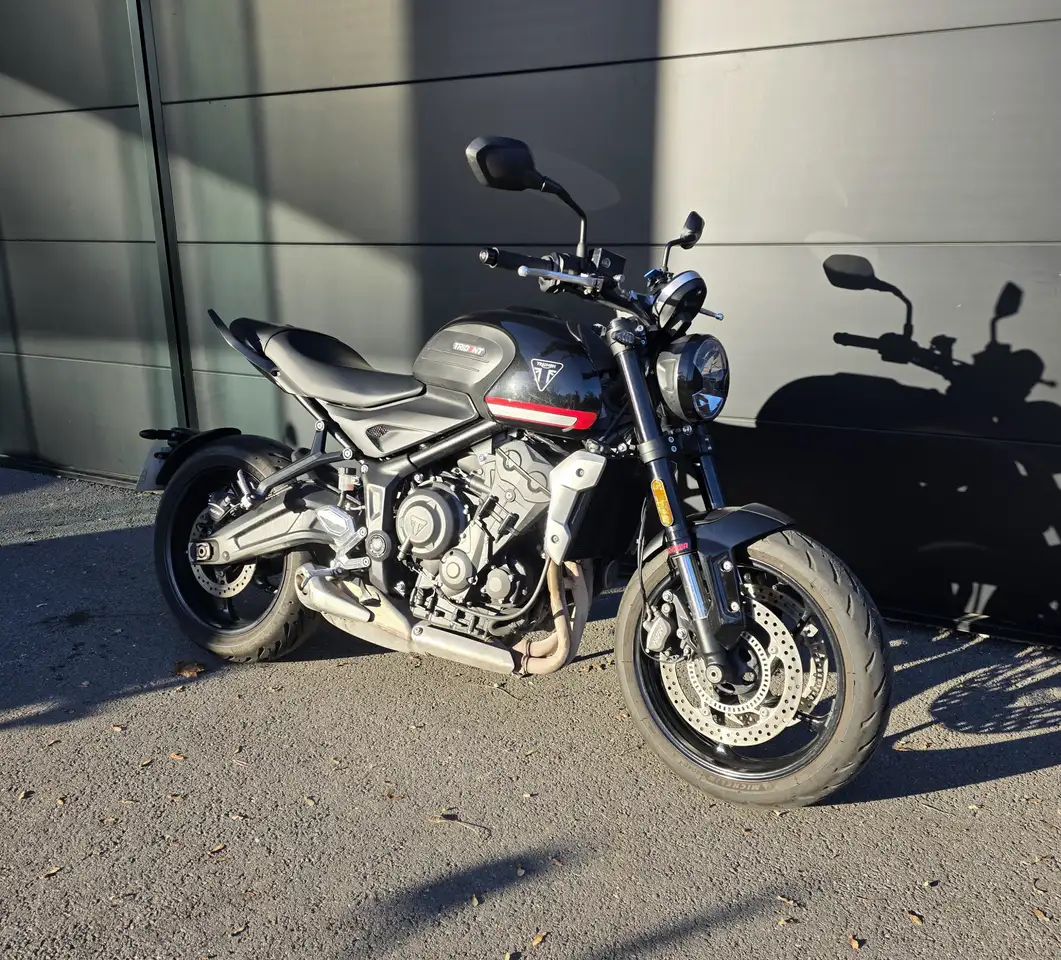 Triumph Trident 660