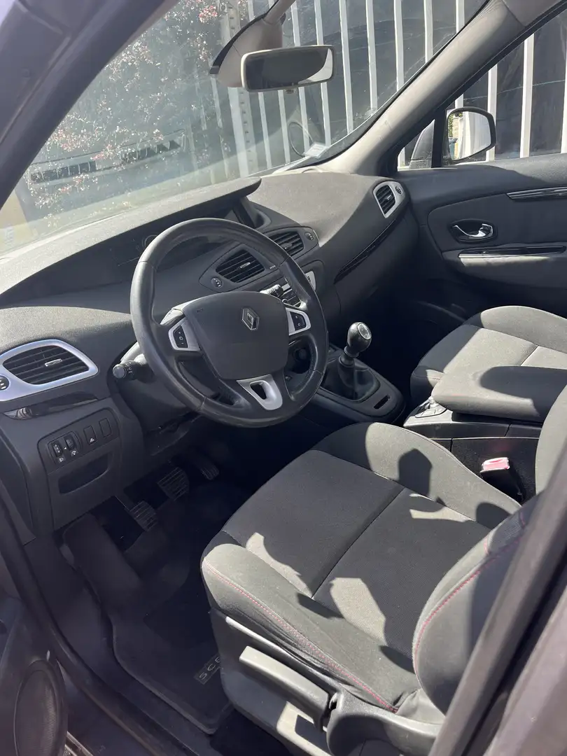 Renault Grand Scenic Grand Scénic III dCi 110 FAP eco2 Energy 7 pl - 2