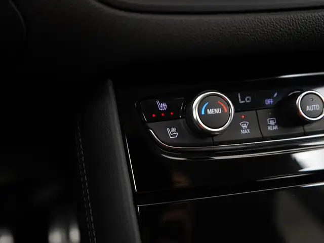 Opel Grandland view 14