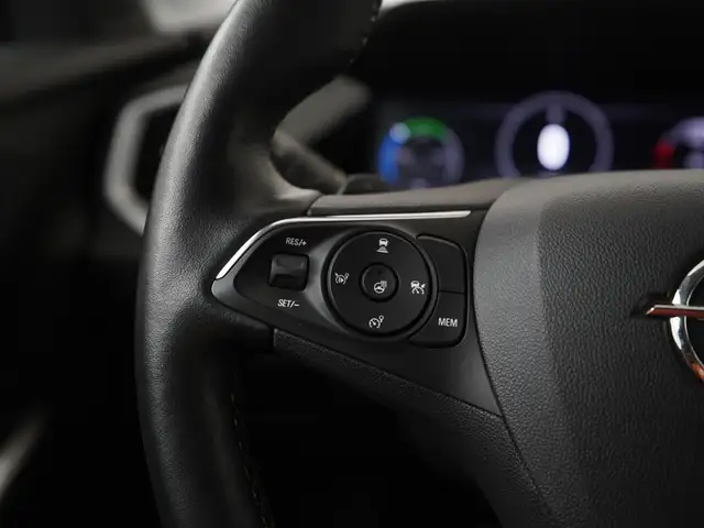 Opel Grandland view 9