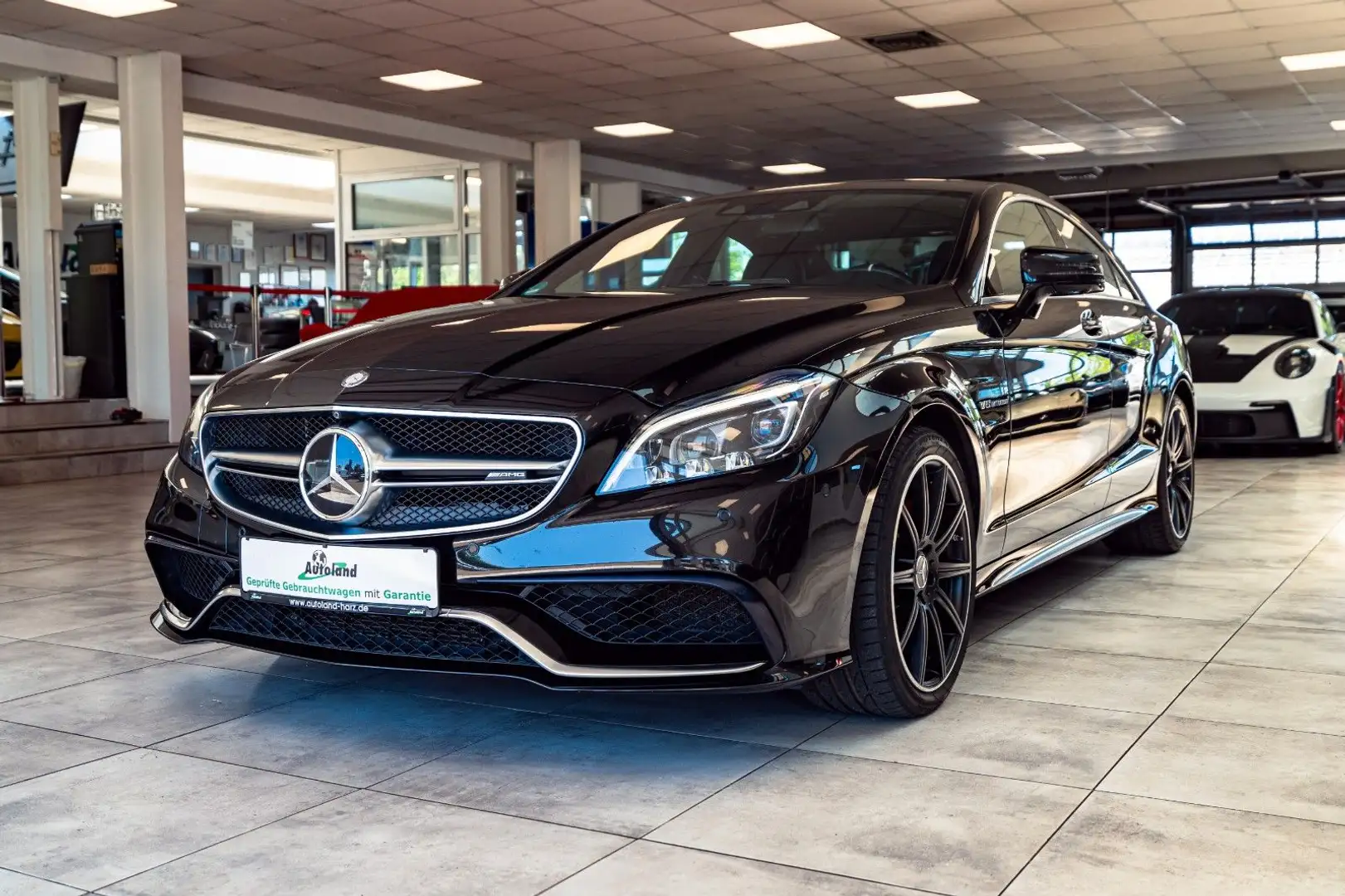 Mercedes-Benz CLS 63 AMG S 4Matic AMG*B&O*TV*AMGDRIVER*Keyless Noir - 1