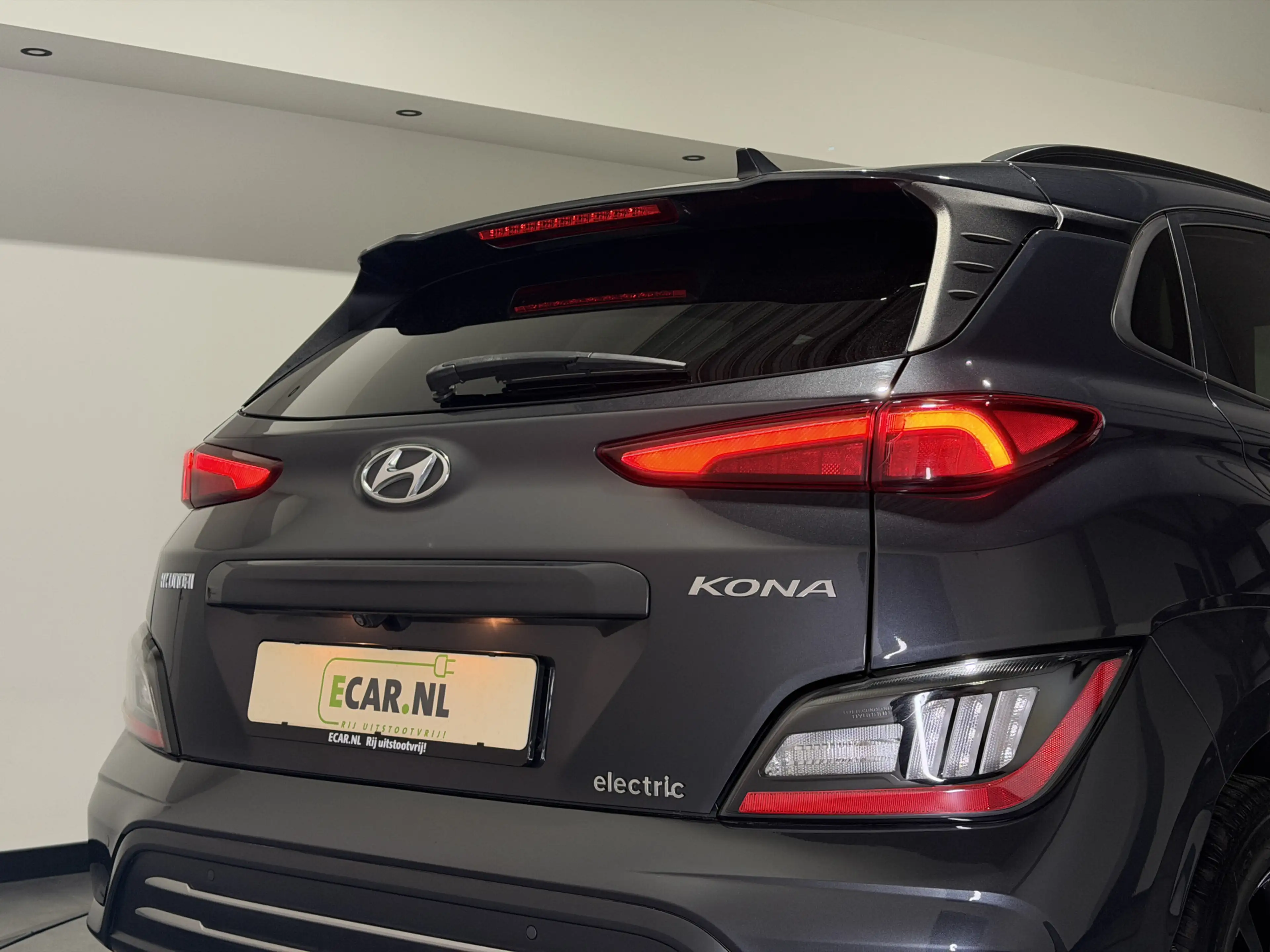 Hyundai KONA EV Premium 64 kWh | Keyless | Elektrische stoelen — photo 11