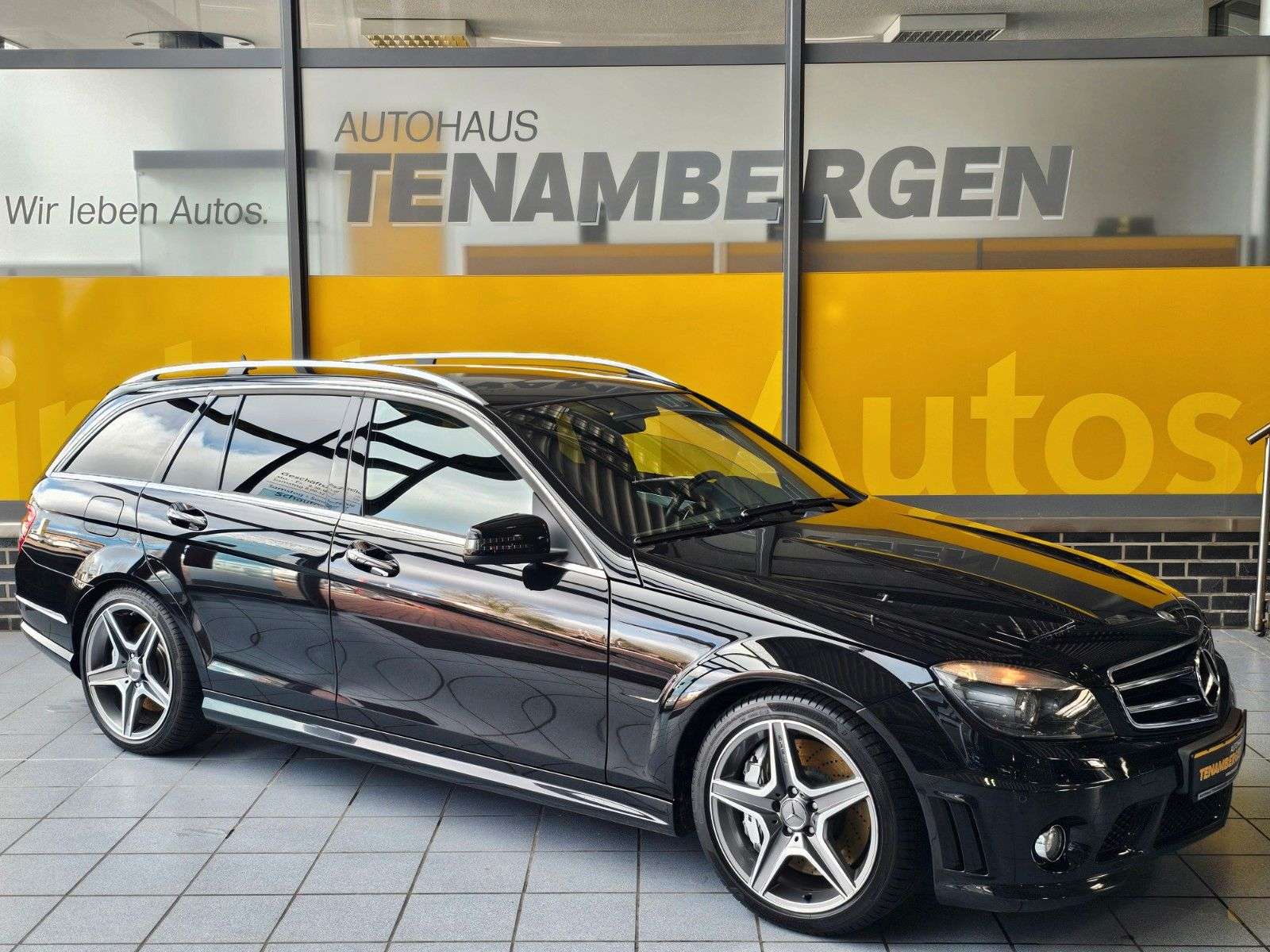 Mercedes-Benz C 63 AMG
