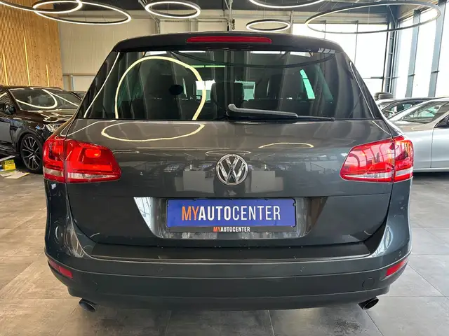 Volkswagen Touareg view 26