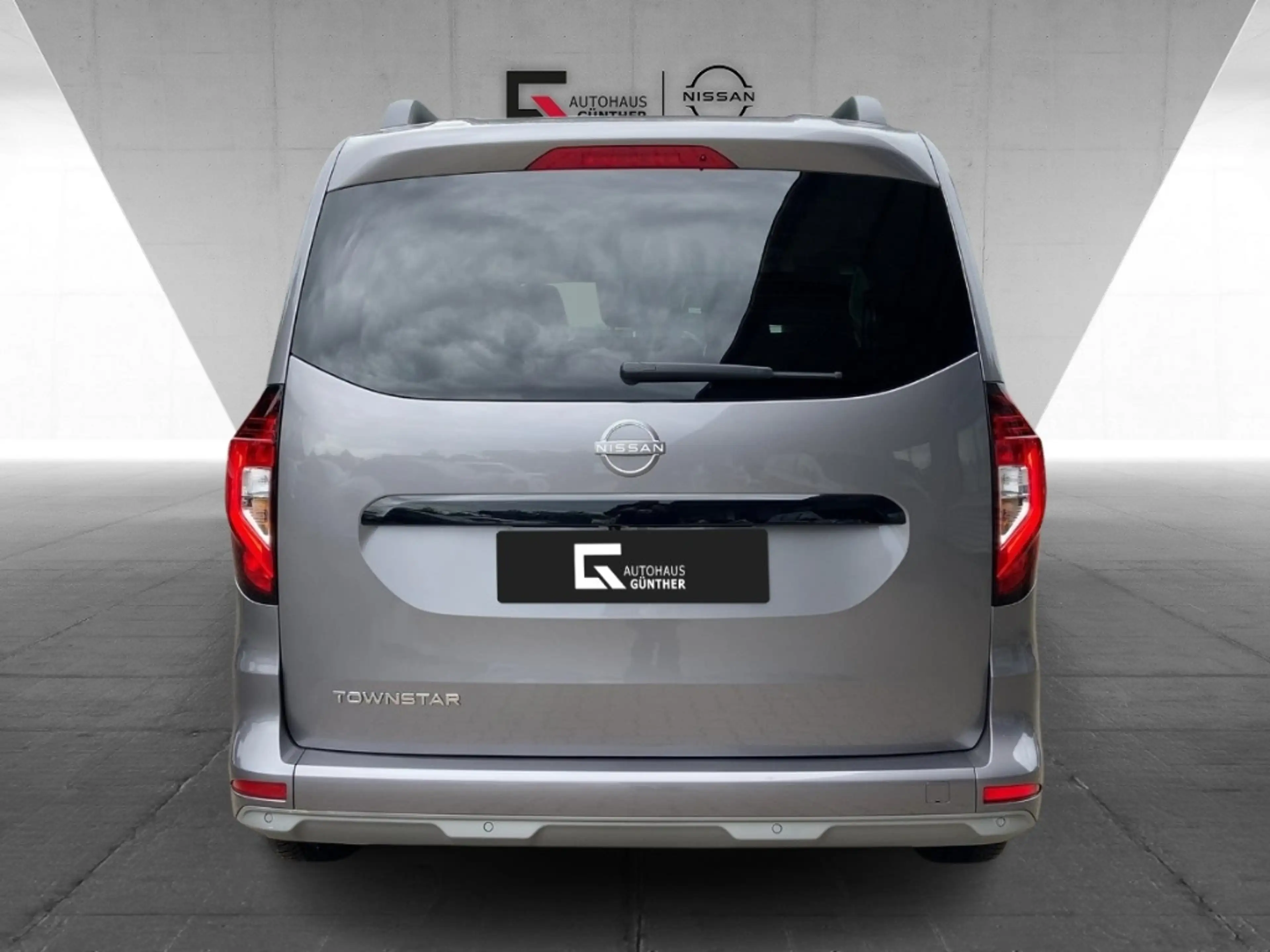 Nissan Townstar TEKNA Kombi L2 Automatik/LED/Navi/360°/Assist.Pro — photo 3
