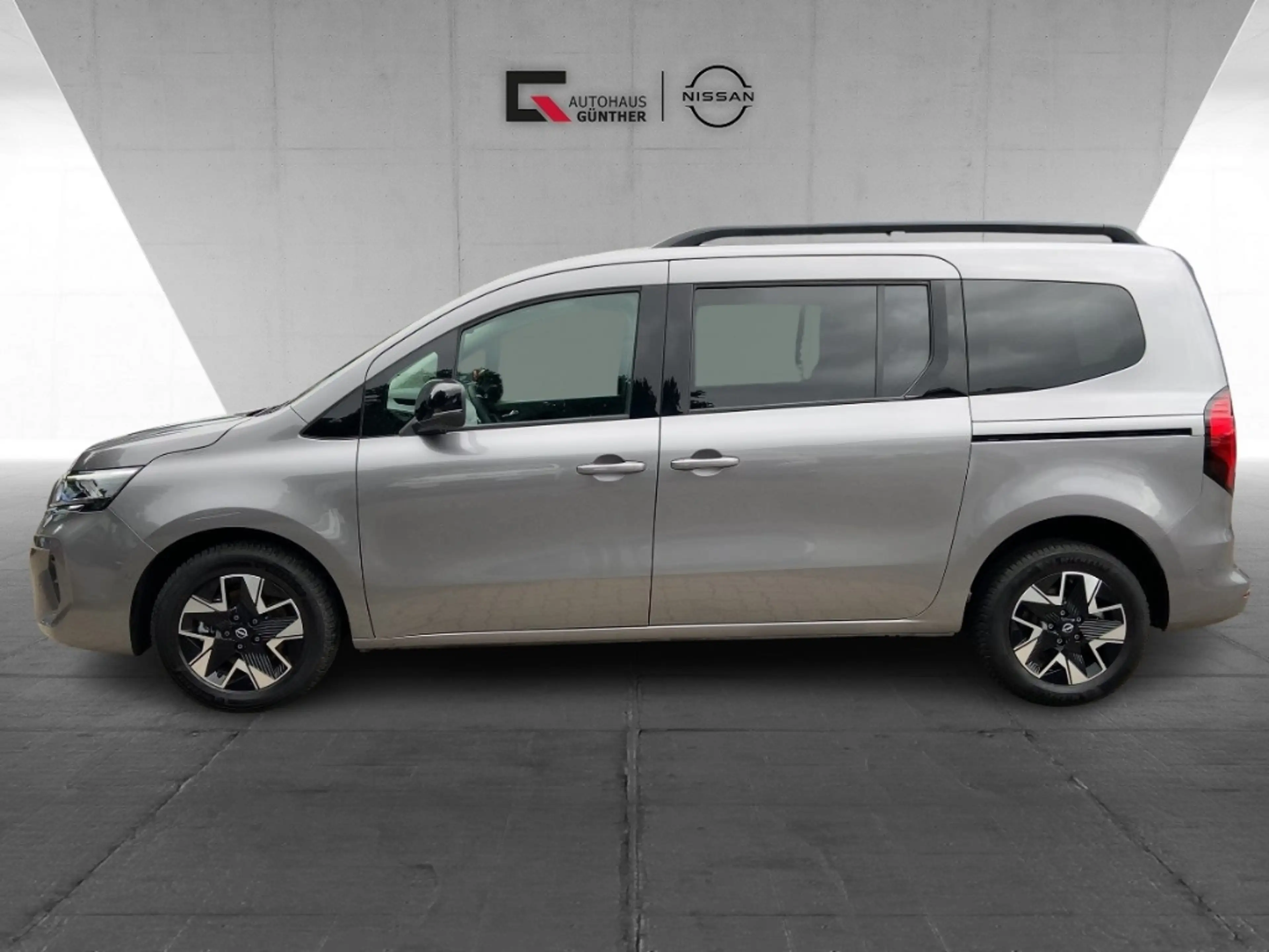 Nissan Townstar TEKNA Kombi L2 Automatik/LED/Navi/360°/Assist.Pro — photo 2