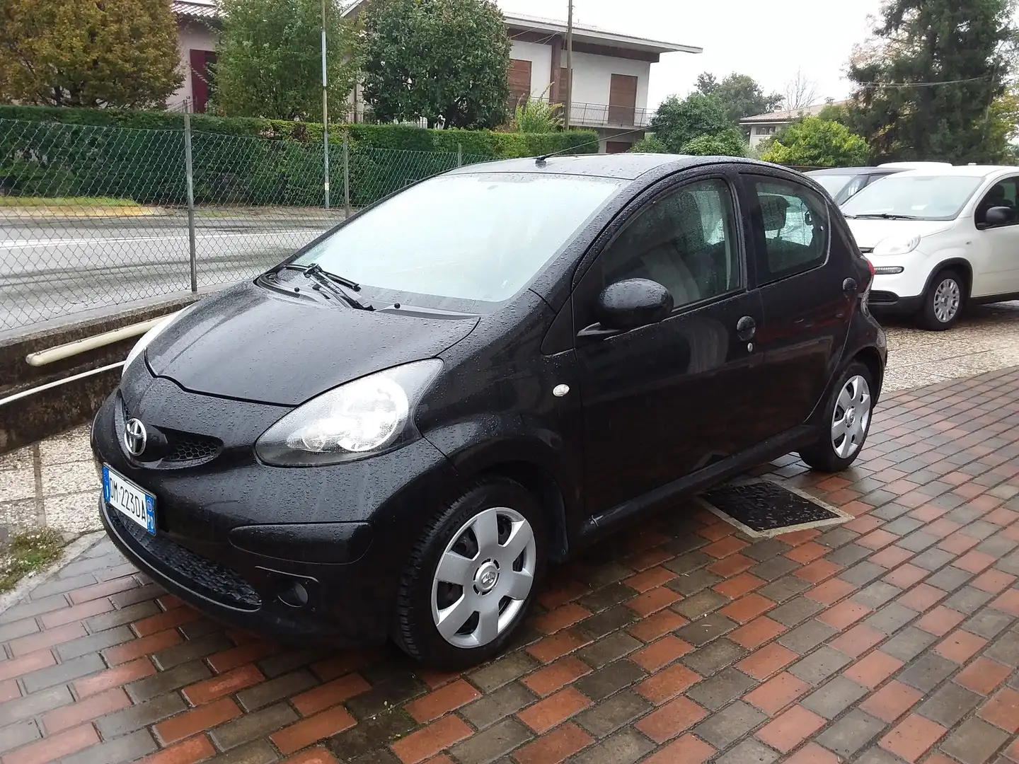 Toyota Aygo Aygo I 2005 5p 1.0 Sol Nero - 1