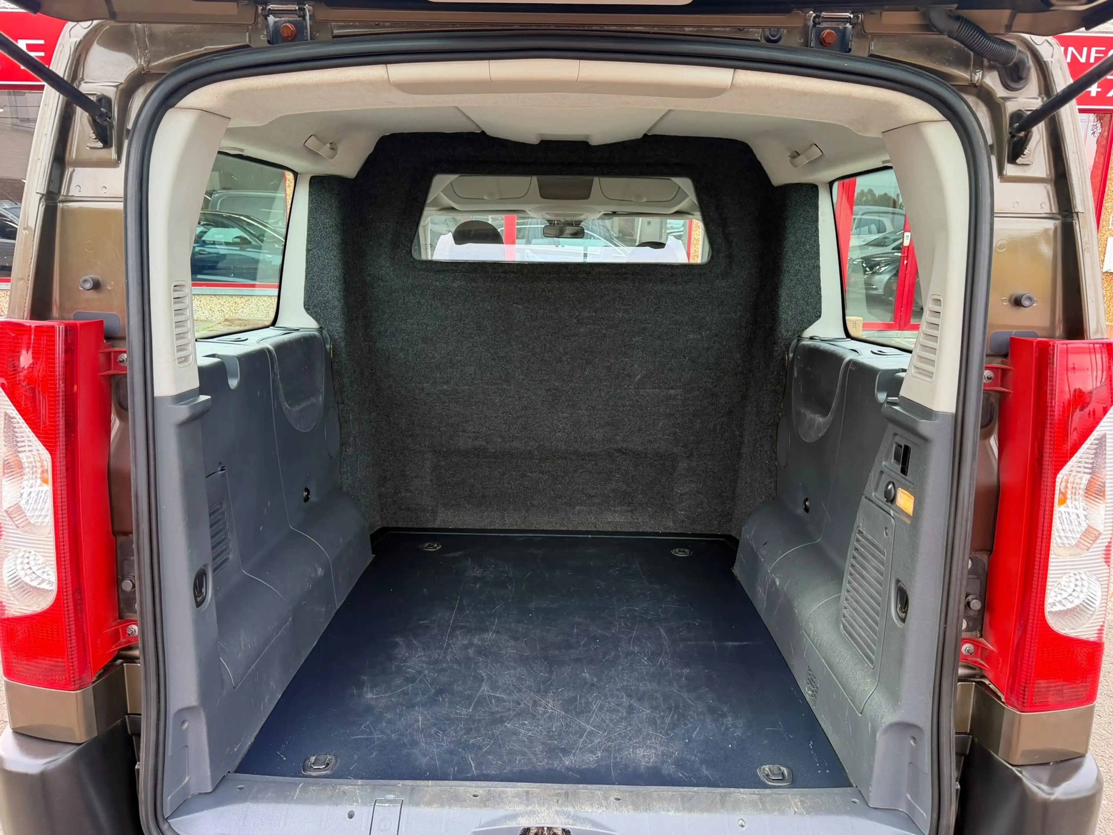 Citroen Jumpy 2.0 HDI DOUBLE CABINE L3 UTILITAIRE 5PL TVA DEDUCT — photo 15