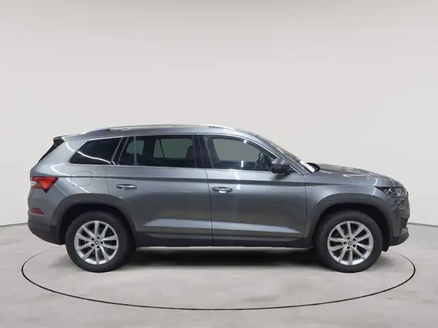 Skoda Kodiaq view 3
