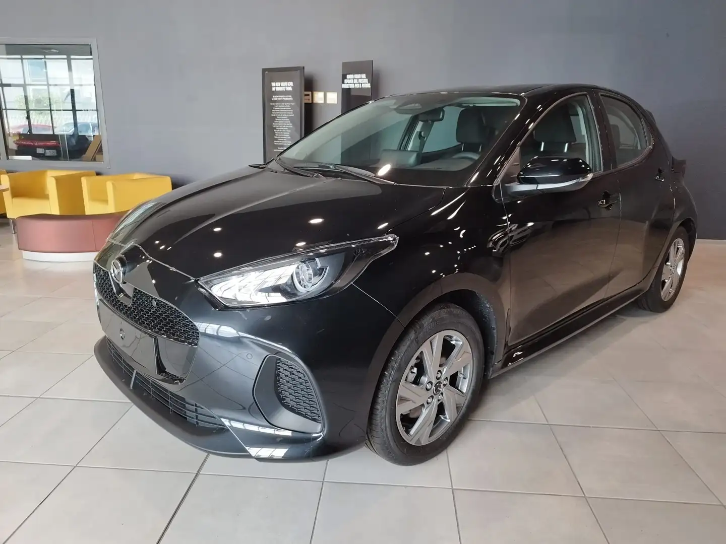Mazda 2 1.5 vvt full hybrid electric Exclusive Line e-cvt Nero - 1