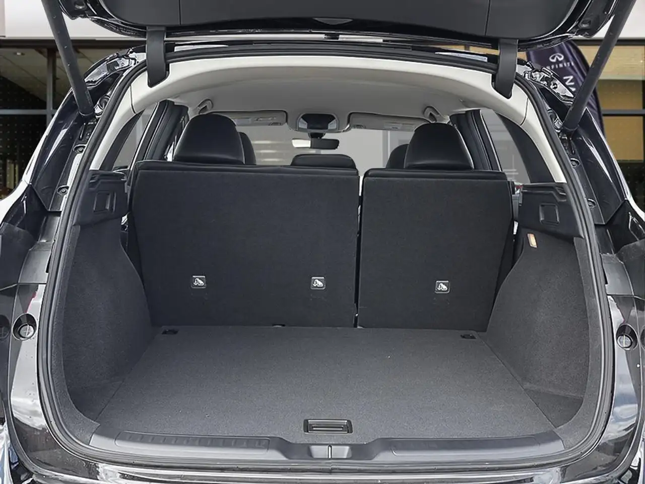Infiniti QX50 снимка Infiniti QX50