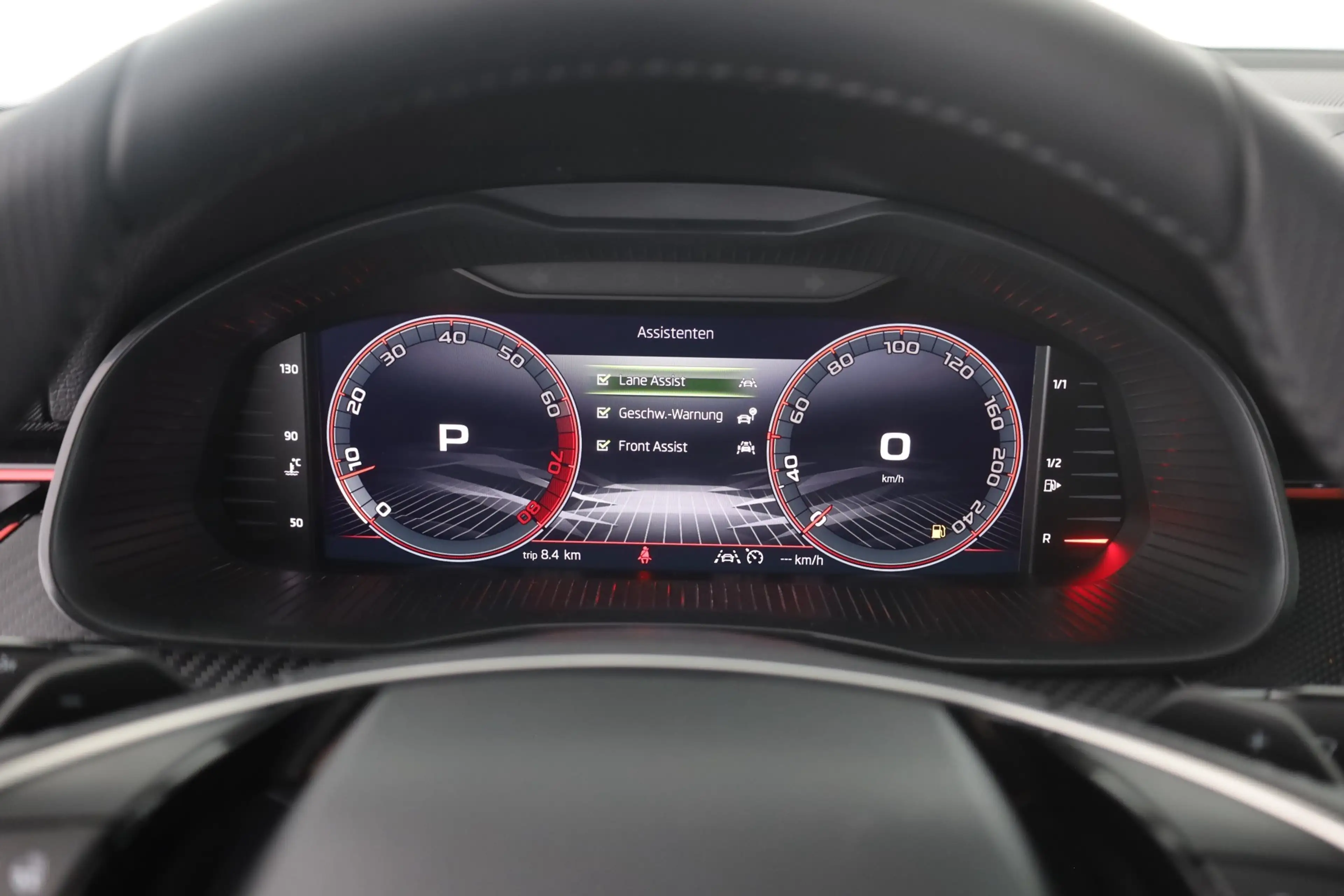 Skoda Kamiq Monte Carlo 1.5 TSI DSG LED Kamera AHK — photo 11