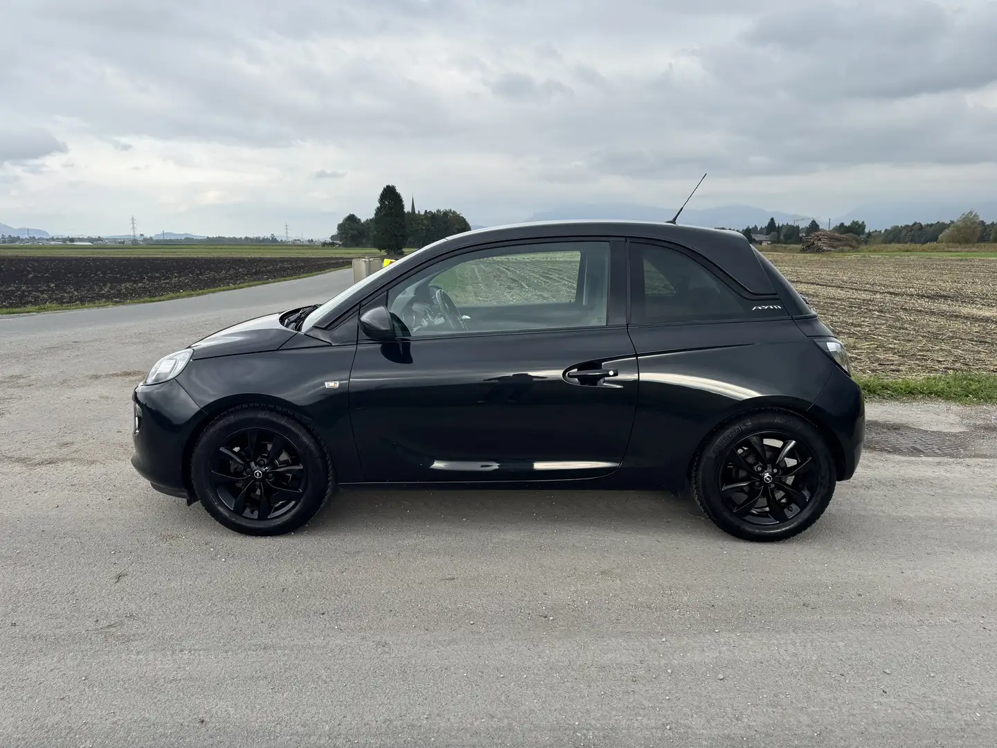 Opel Adam 1,2 Glam ecoFLEX Start/Stop - 2
