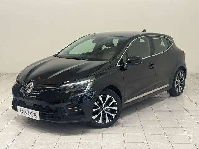 Renault Clio main image