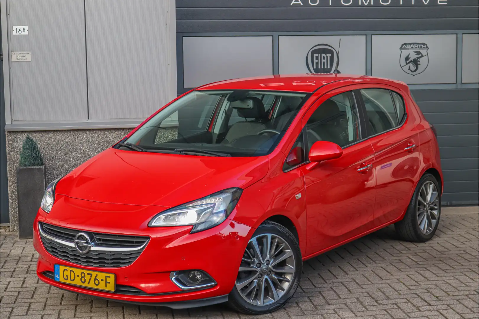 Opel Corsa 1.0 Turbo Cosmo 1e eig PDC LED Camera Cruise LM Rood - 1