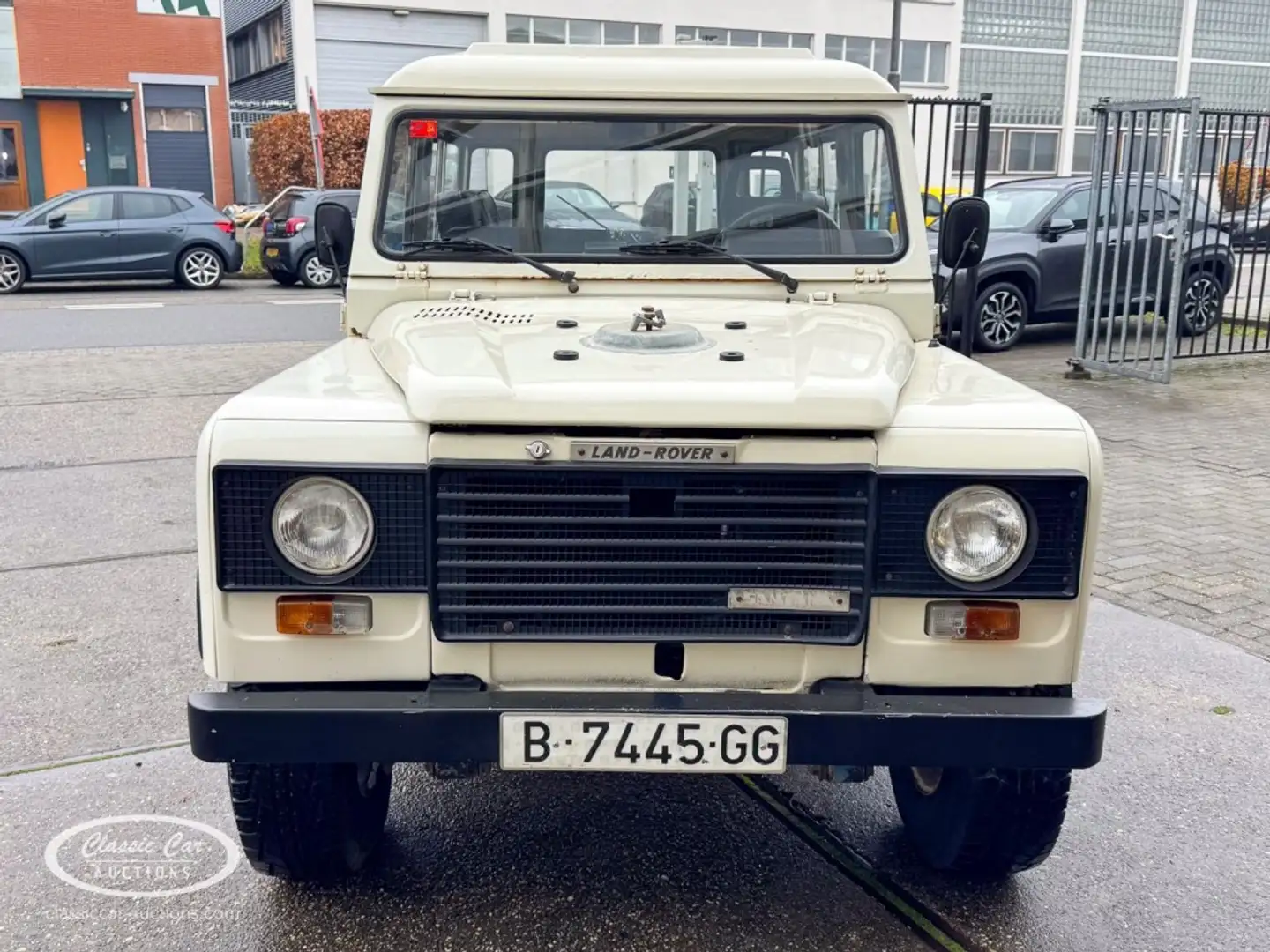 Land Rover SANTANA - ONLINE AUCTION Wit - 2