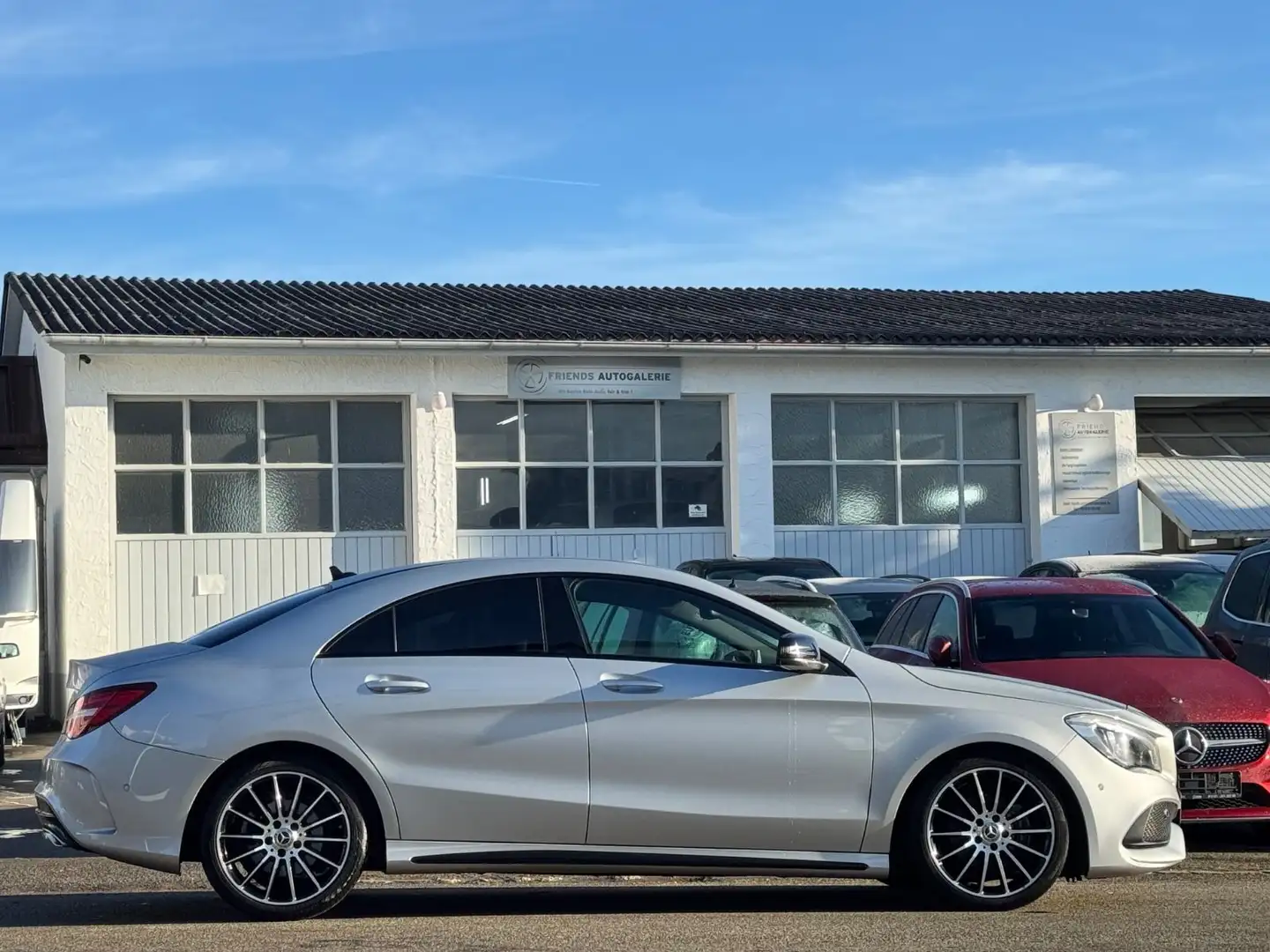 Mercedes-Benz CLA 200 *AMG-LINE*GARANTIE*SCHECKH* Silber - 2