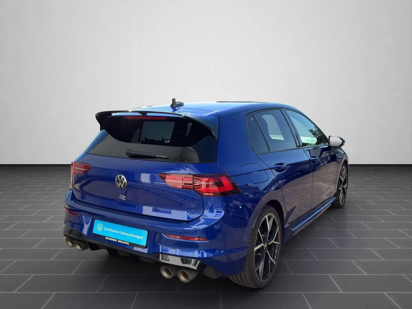 Volkswagen Golf VIII 2.0 TSI R 4Motion | Akrapovič Keyless Blau - 2
