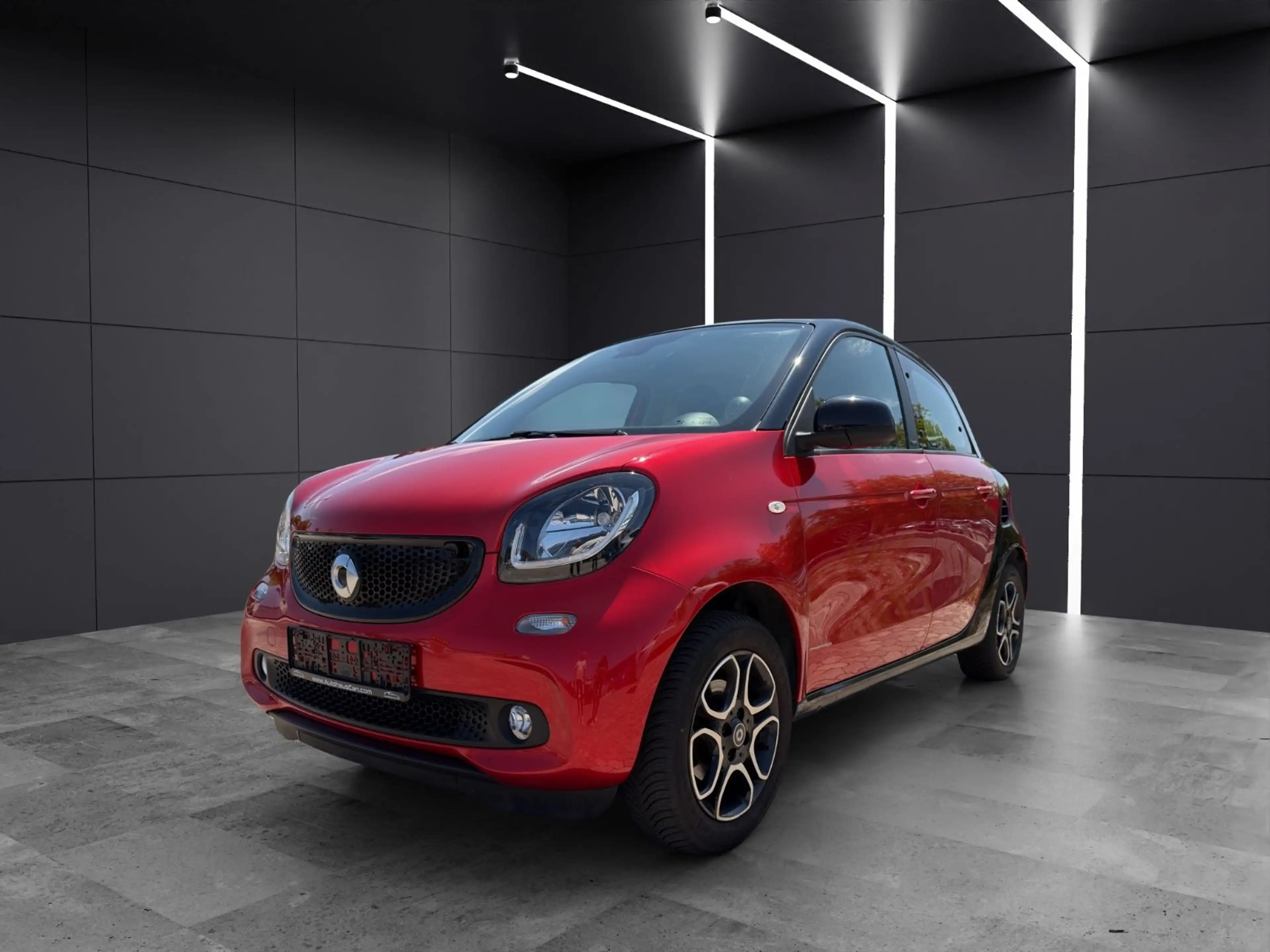 smart forFour 90PS /LEDER/ALU/KLIMA/