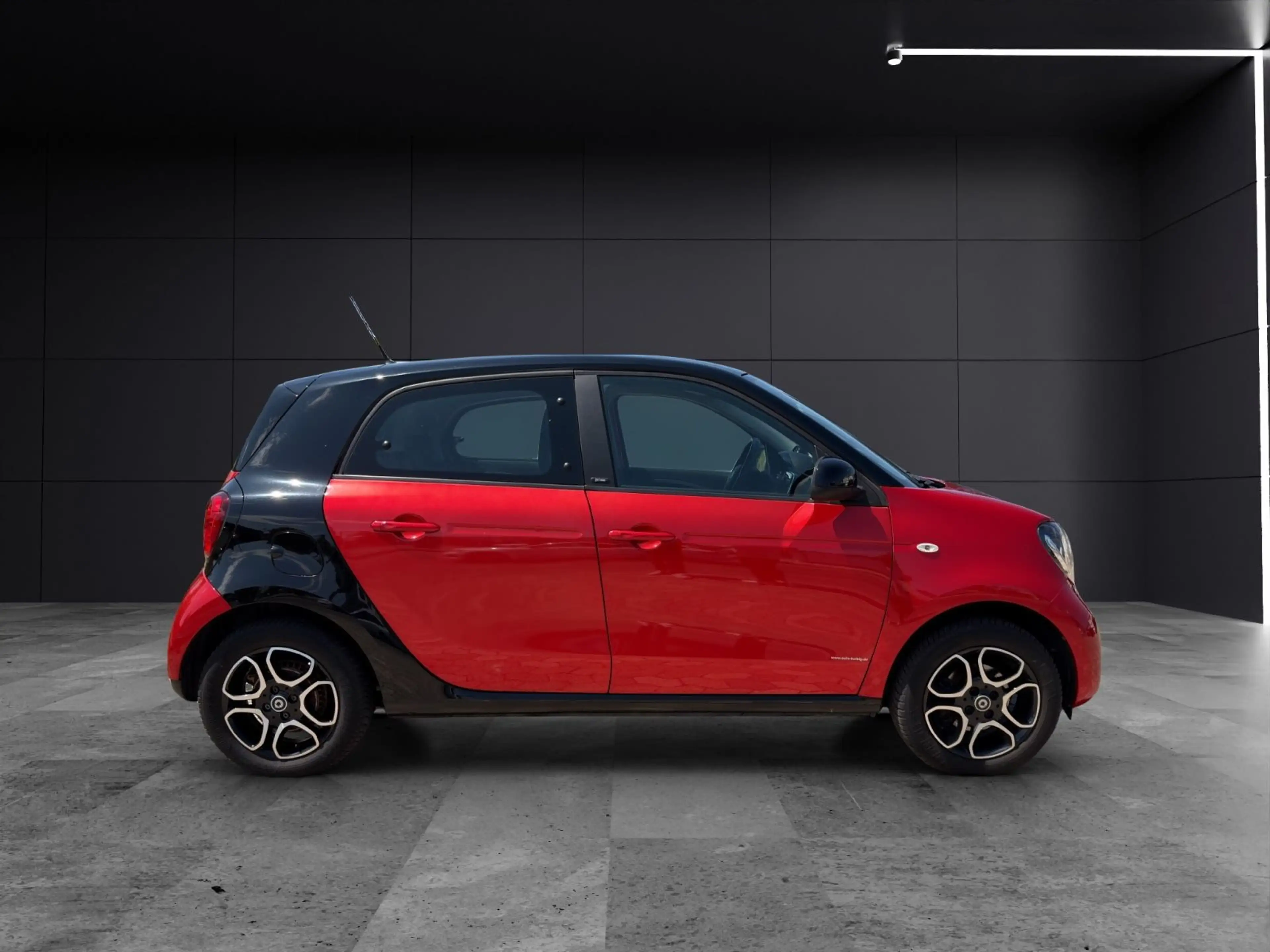 smart forFour 90PS /LEDER/ALU/KLIMA/ — photo 8