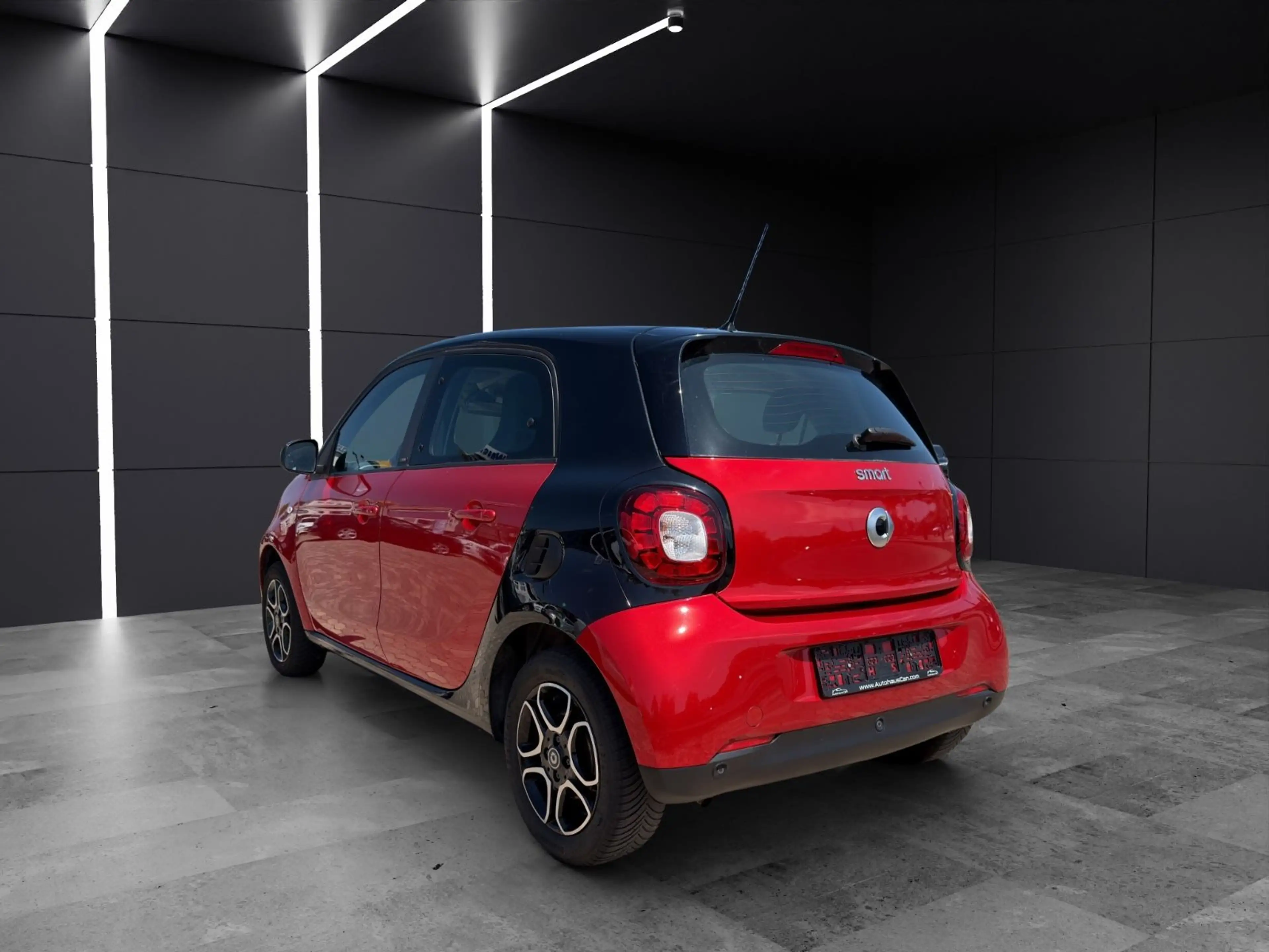 smart forFour 90PS /LEDER/ALU/KLIMA/ — photo 7